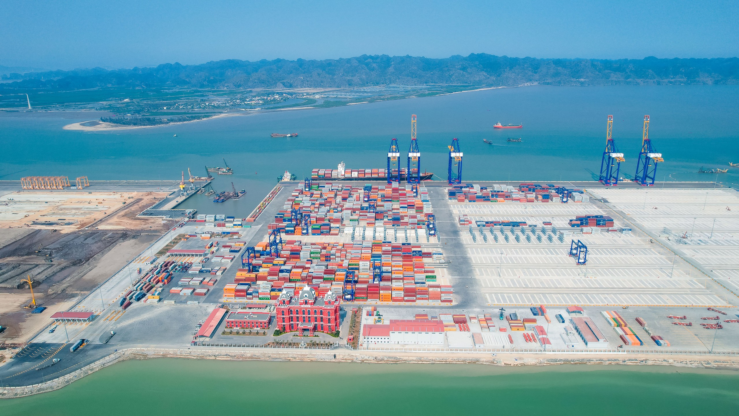 Bí thư Hải Phòng phải mạnh dạn sử dụng KPI trong đánh giá cán bộ - Ảnh 2.