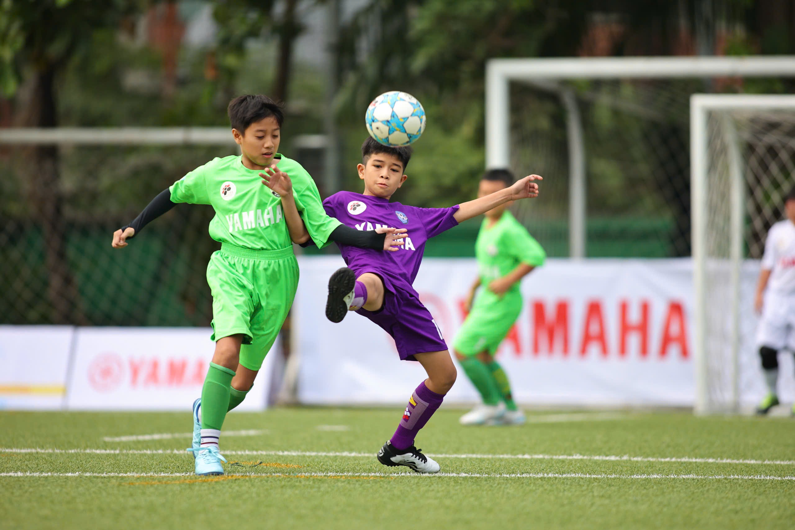 Tranh tài hấp dẫn ở giải bóng đá nhi đồng có thể thức lạ- Ảnh 3.