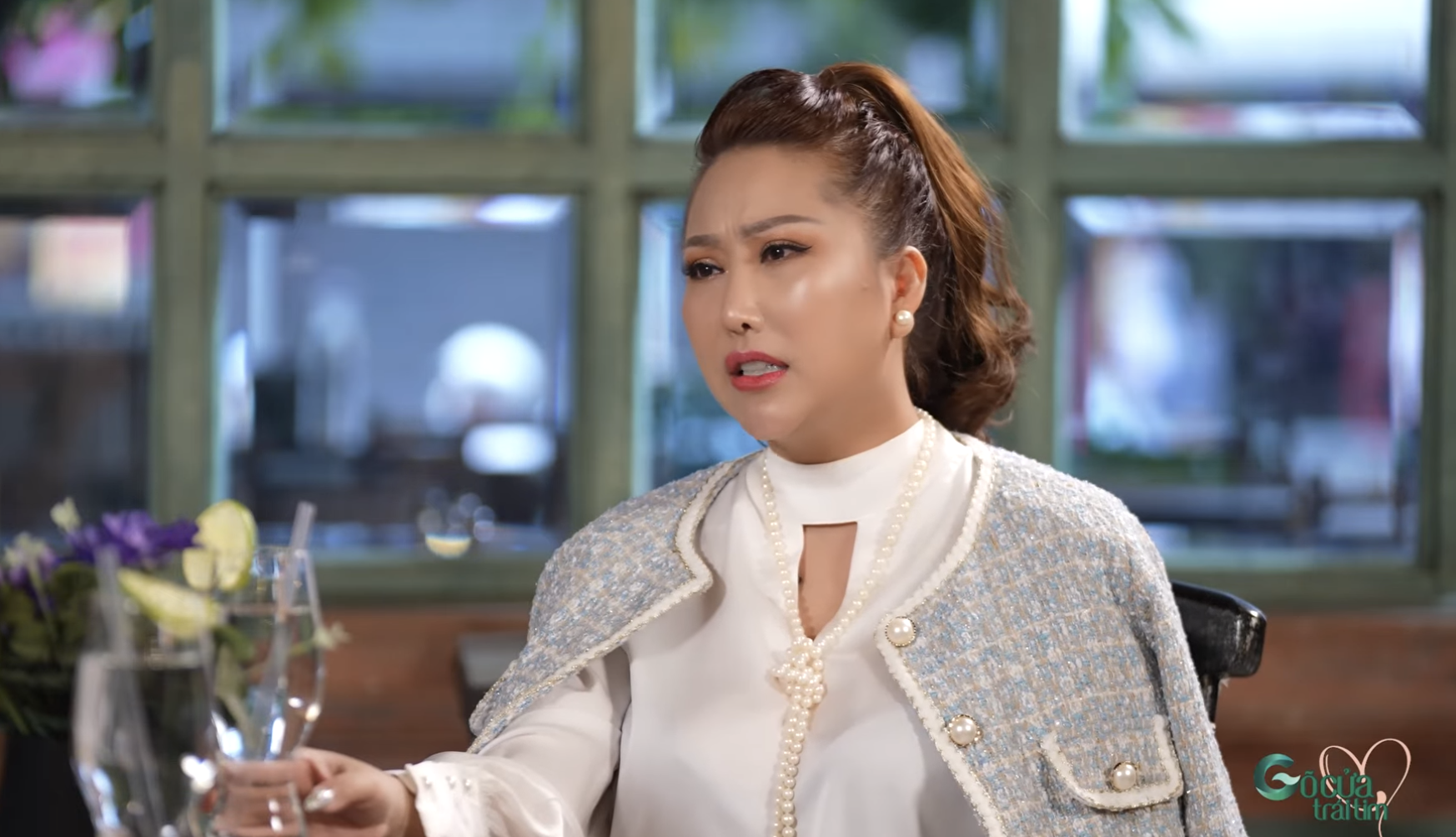 Phi Thanh Vân nói gì về những danh xưng ‘châm biếm’? - Ảnh 1.