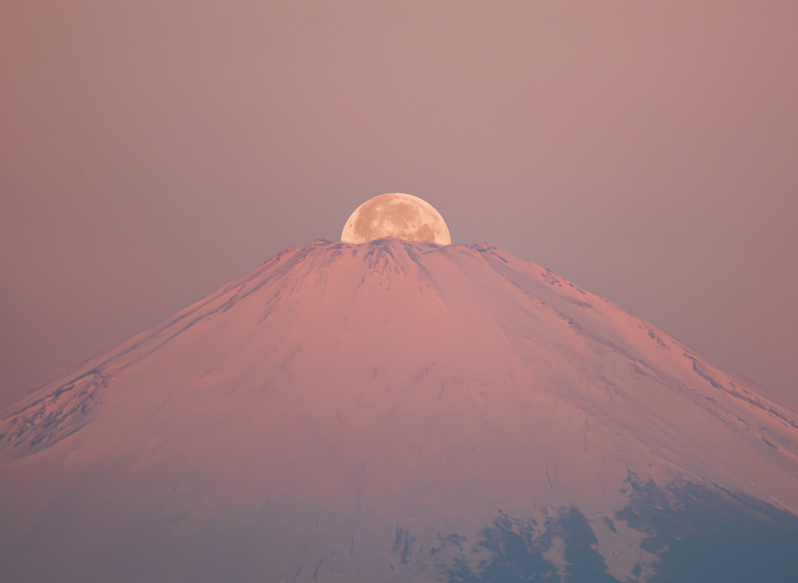 Lịch âm hôm nay ngày 4 tháng 11: Rằm tháng 9, có gì đặc biệt? - Ảnh 2.