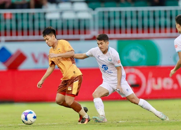 HAGL: Đời thay đổi khi… lối chơi thay đổi, những thống kê gây sốc
- Ảnh 1. HAGL: Đời thay đổi khi… lối chơi thay đổi, những thống kê gây sốc
- Ảnh 1.