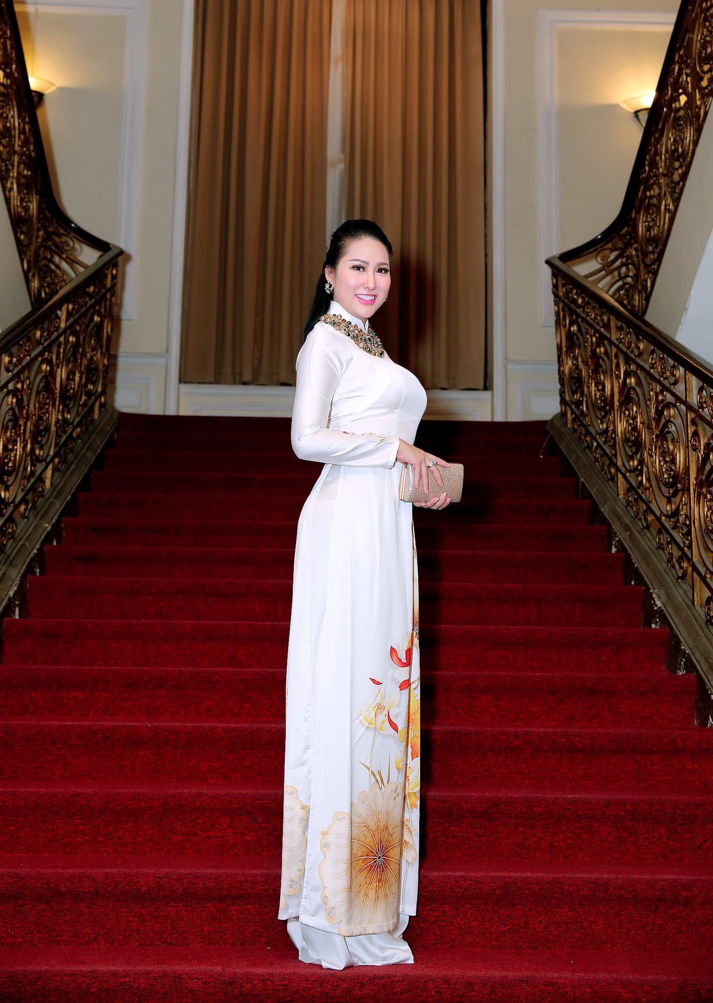 Phi Thanh Vân nói gì về những danh xưng ‘châm biếm’? - Ảnh 2.