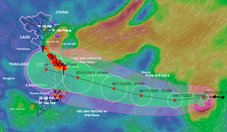 Bão Kalmaegi mạnh lên cấp 11, miền Trung mưa lớn, lũ lên nhanh- Ảnh 1.