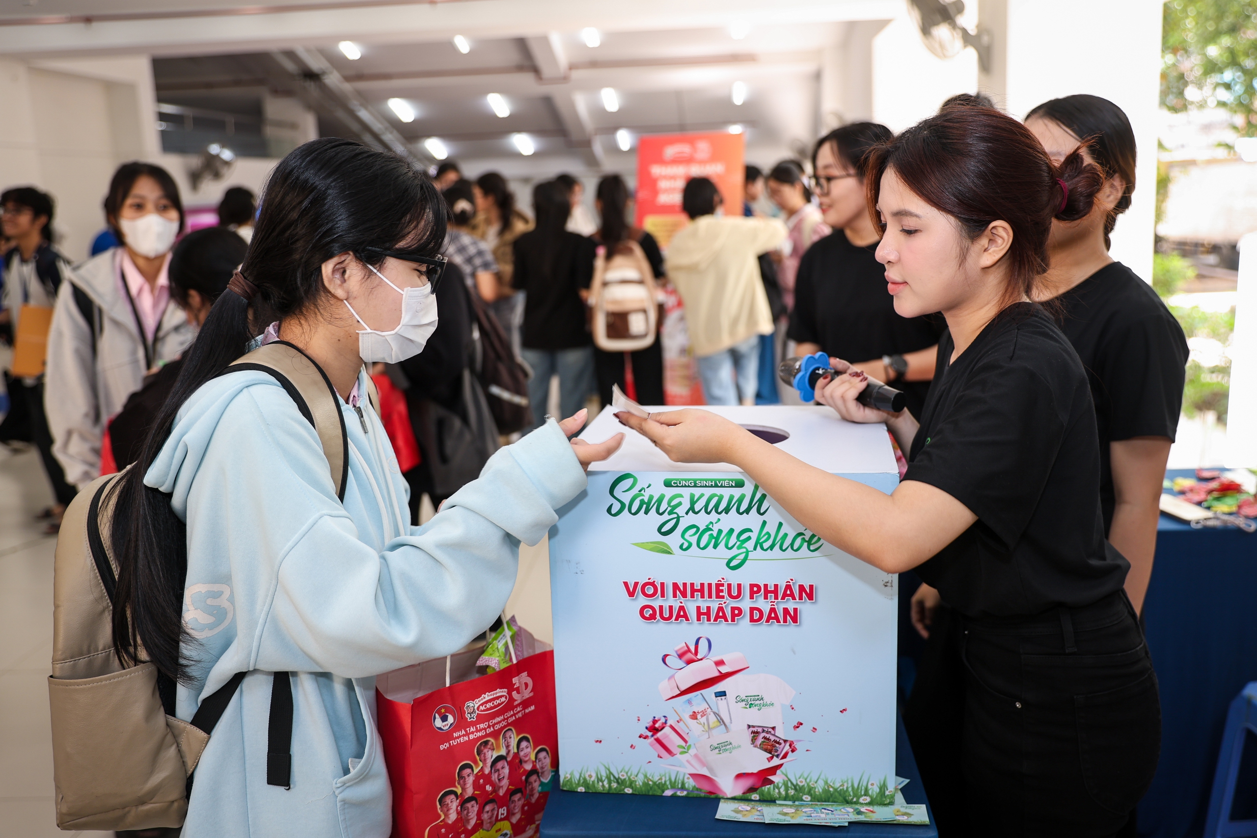 Thường xuyên chạy deadline, ở trọ xa nhà, sinh viên sống xanh sống khỏe bằng cách nào? - Ảnh 3.