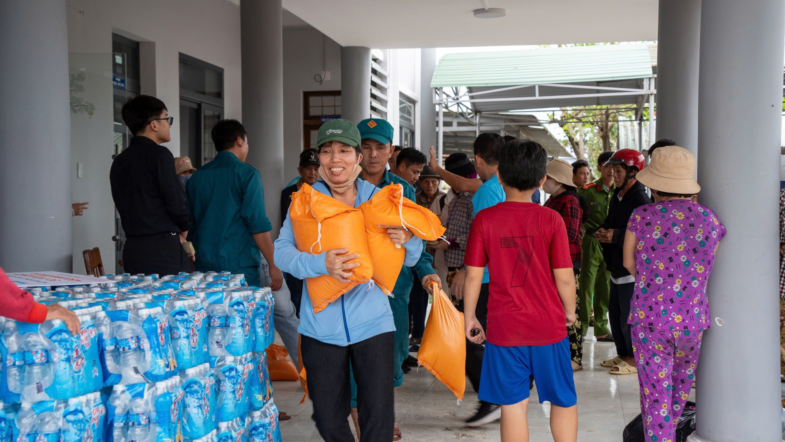 Quỹ Khởi sự từ tâm hỗ trợ 3 cháu nhỏ mất cha trong đợt lũ lịch sử- Ảnh 4.