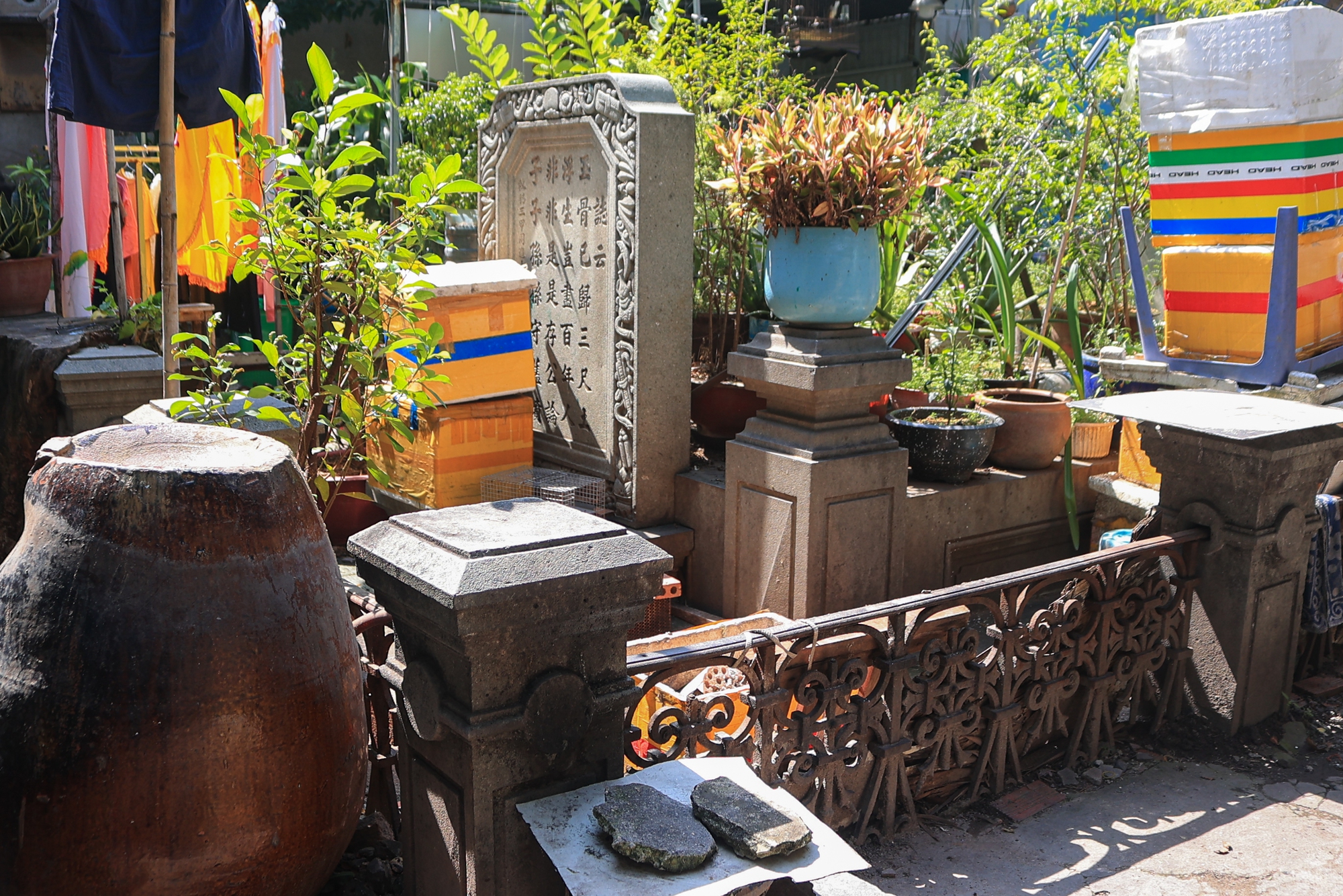 Mộ cổ 123 năm ở TP.HCM: Dấu tích đại gia giàu thứ 4 Sài Gòn xưa- Ảnh 11.