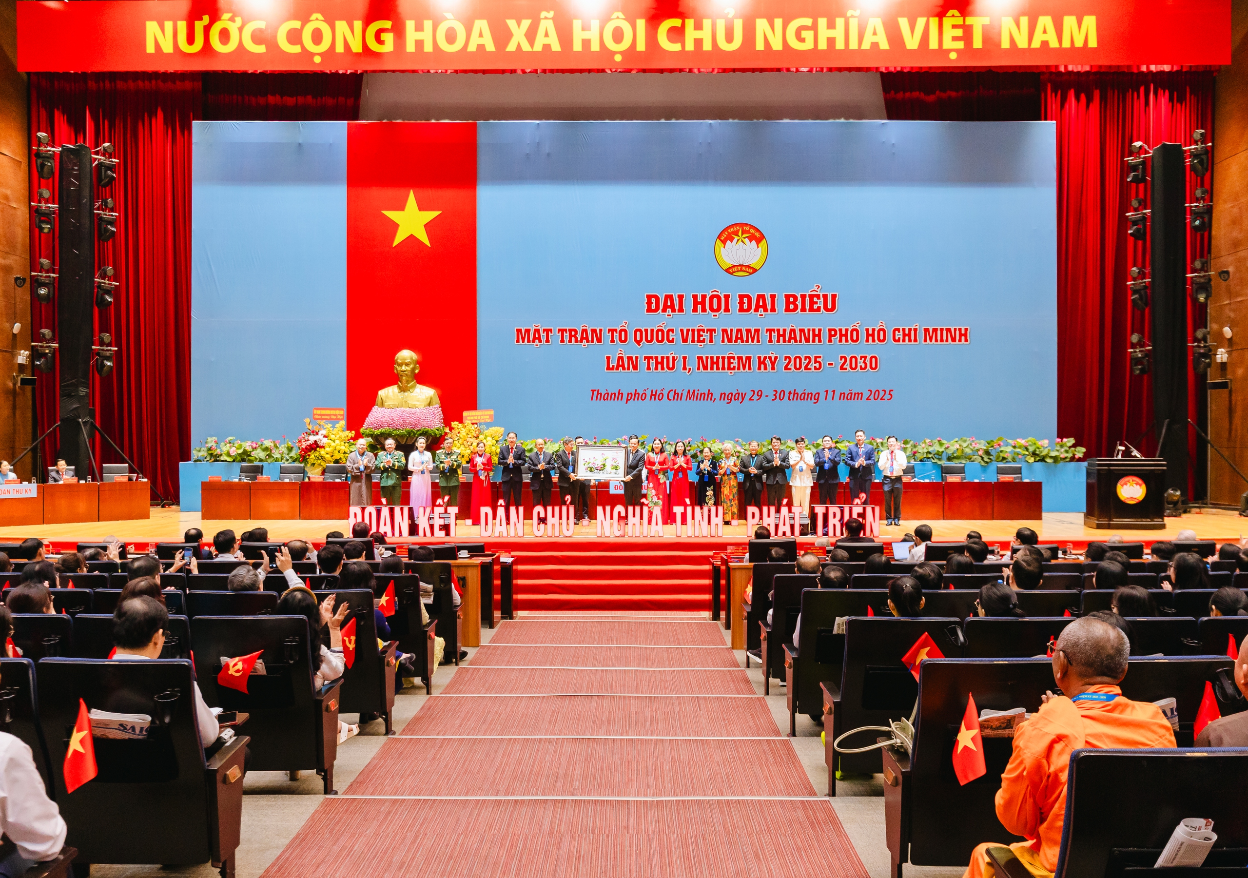 'Không có cơ chế nào mạnh bằng trí tuệ, khát vọng, sự đồng lòng của nhân dân'- Ảnh 5.