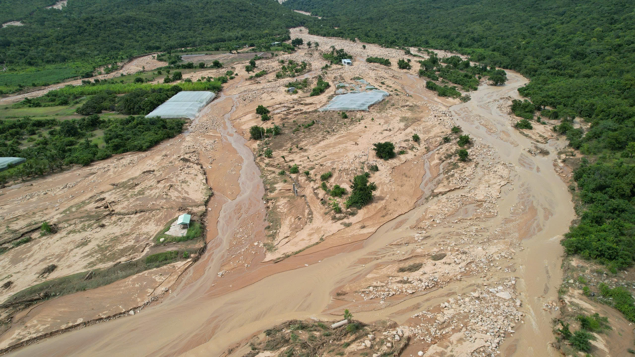 Nơi làm dự án Trang Trại Việt có được phép xây dựng hồ chứa nước không? - Ảnh 3.