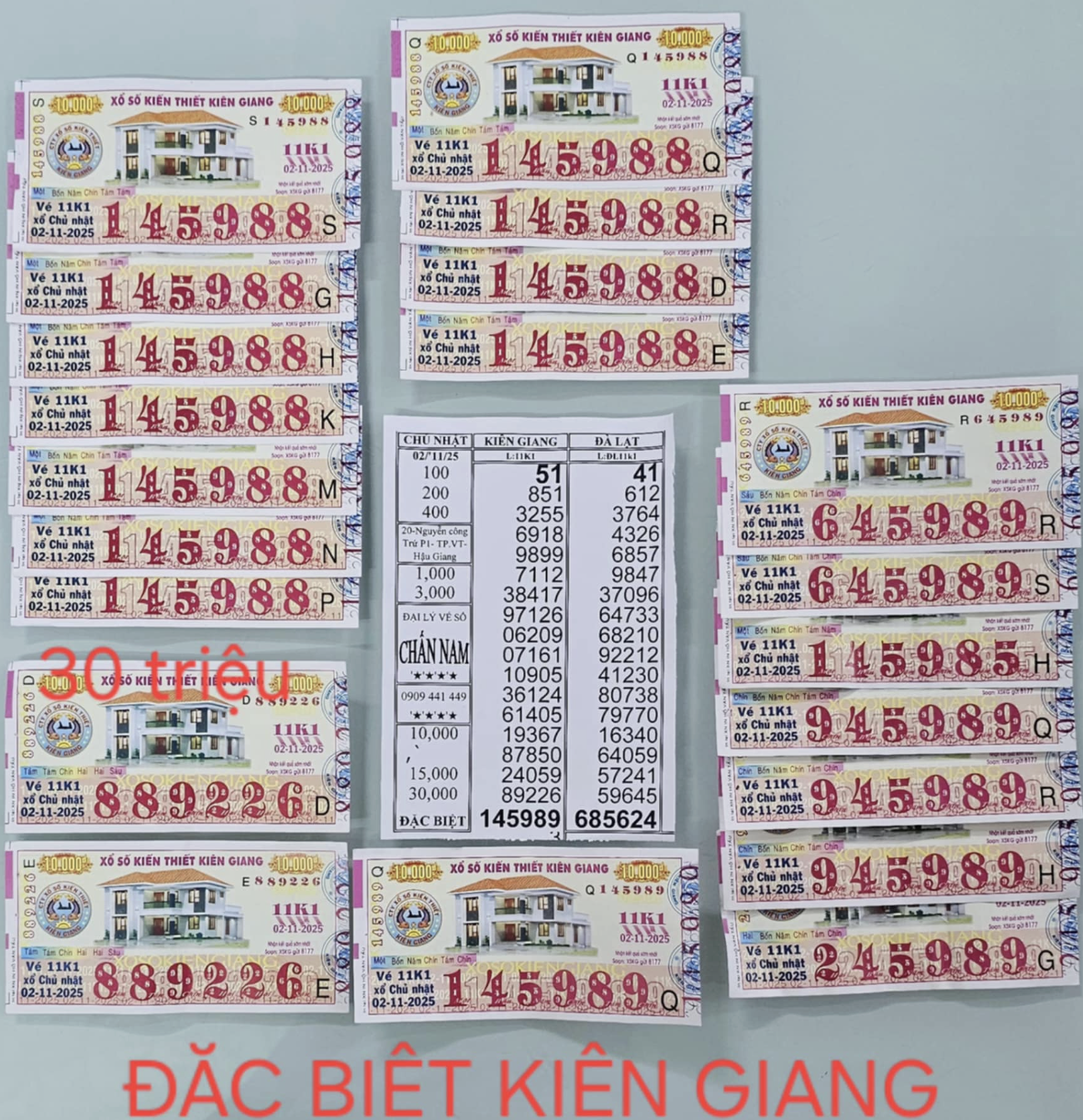 Khách mua vé số rồi… tặng lại người bán: Bất ngờ lớn khi xổ số miền Nam - Ảnh 1.