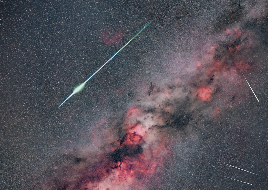 Rằm tháng 9 đêm nay: Người Việt ngắm mưa sao băng cực đại với… trăng rằm - Ảnh 3.