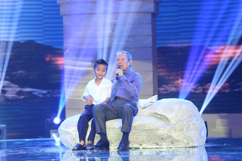 លាហើយ 'សំឡេងមាស' - សិល្បករកិត្តិយស Kieu Hung - រូបថត ១. Vĩnh biệt ‘giọng ca vàng’ - NSƯT Kiều Hưng- Ảnh 1.