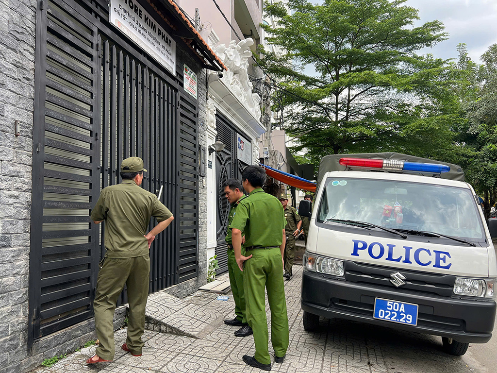 Vén màn bẫy lừa tại Store Kim Phát: Chiêu trò lừa đảo người lao động lớn tuổi - Ảnh 11.