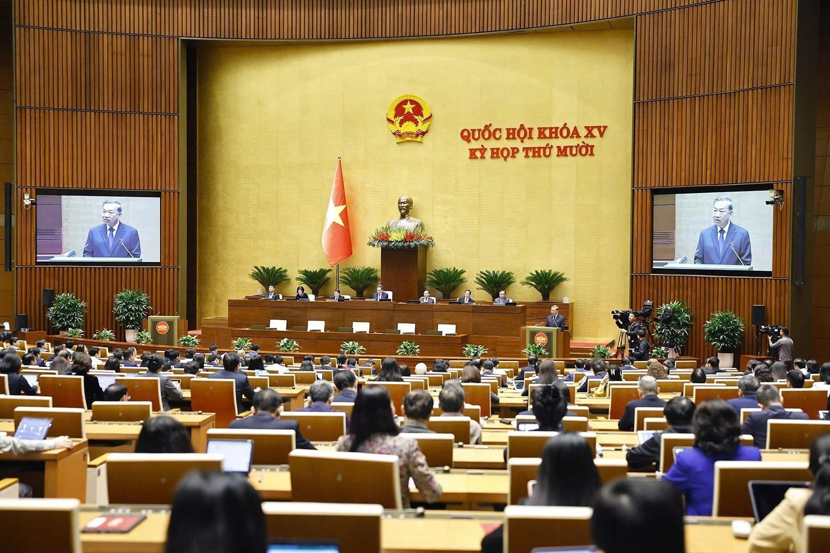 - Ảnh 1. - Ảnh 1.