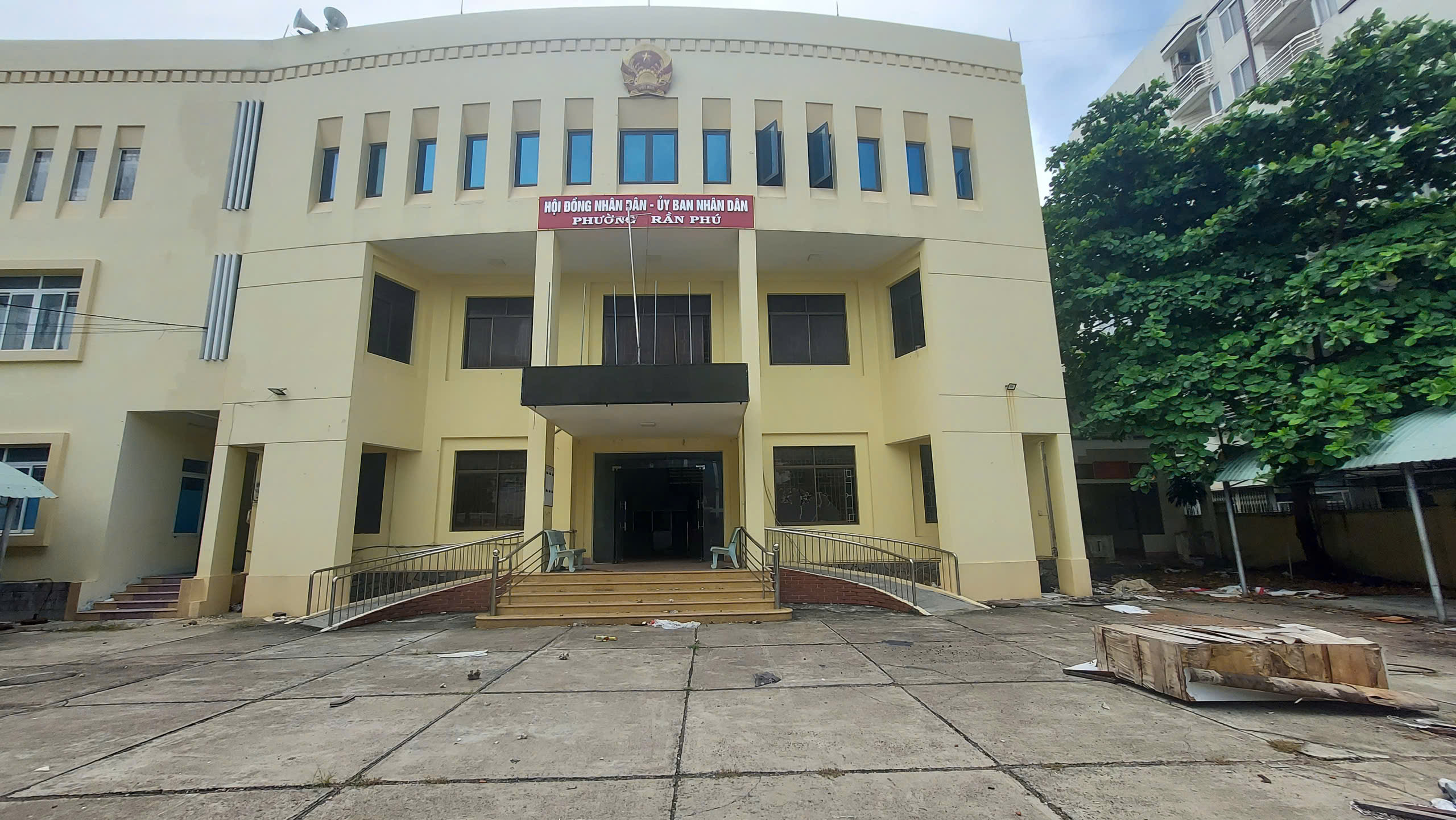 Gia Lai xử lý thế nào với gần 900 trụ sở dôi dư sau sáp nhập? - Ảnh 1. Gia Lai xử lý thế nào với gần 900 trụ sở dôi dư sau sáp nhập? - Ảnh 1.