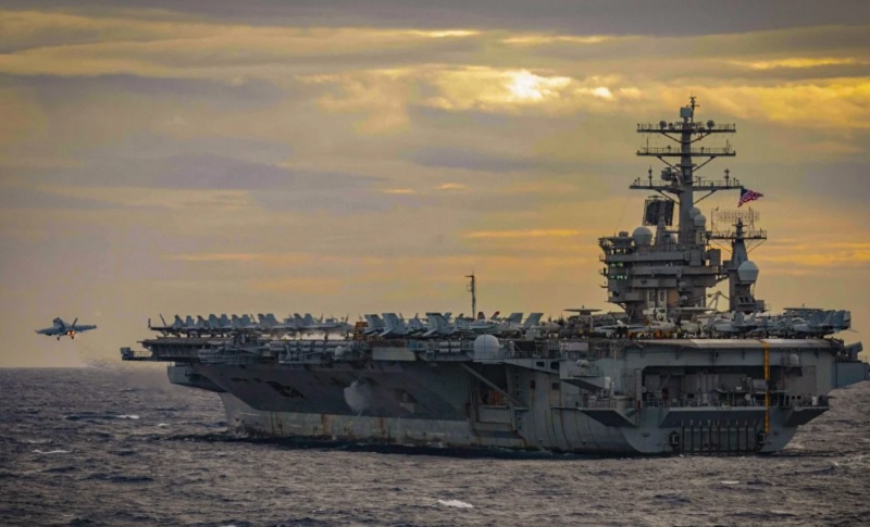 Quân đội Trung Quốc lên tiếng về vụ chiến đấu cơ Mỹ rơi ở Biển Đông- Ảnh 1. Quân đội Trung Quốc lên tiếng về vụ chiến đấu cơ Mỹ rơi ở Biển Đông- Ảnh 1.