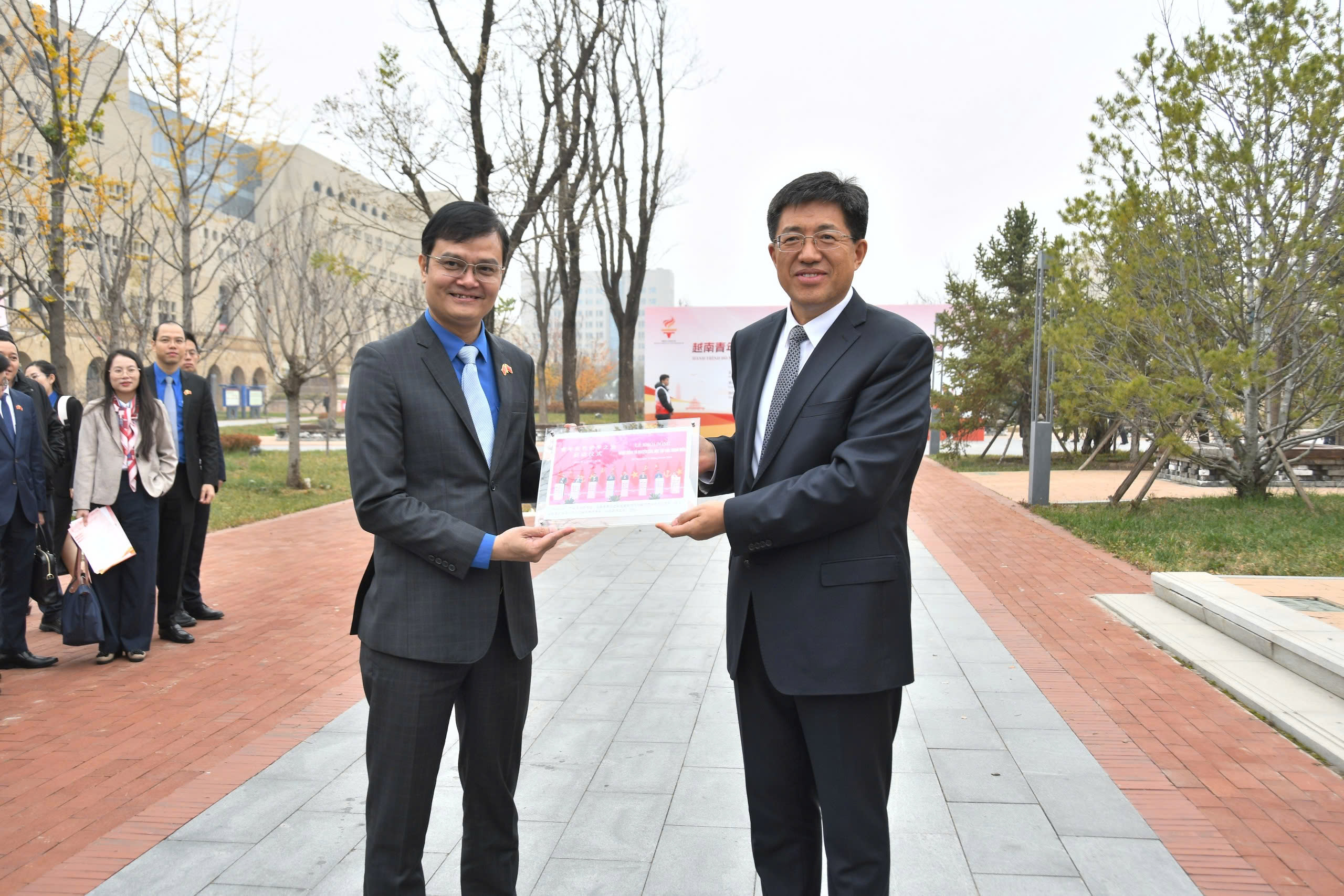 'Gen đỏ' biến những giá trị truyền thống tốt đẹp thành nguồn động lực cống hiến- Ảnh 6.