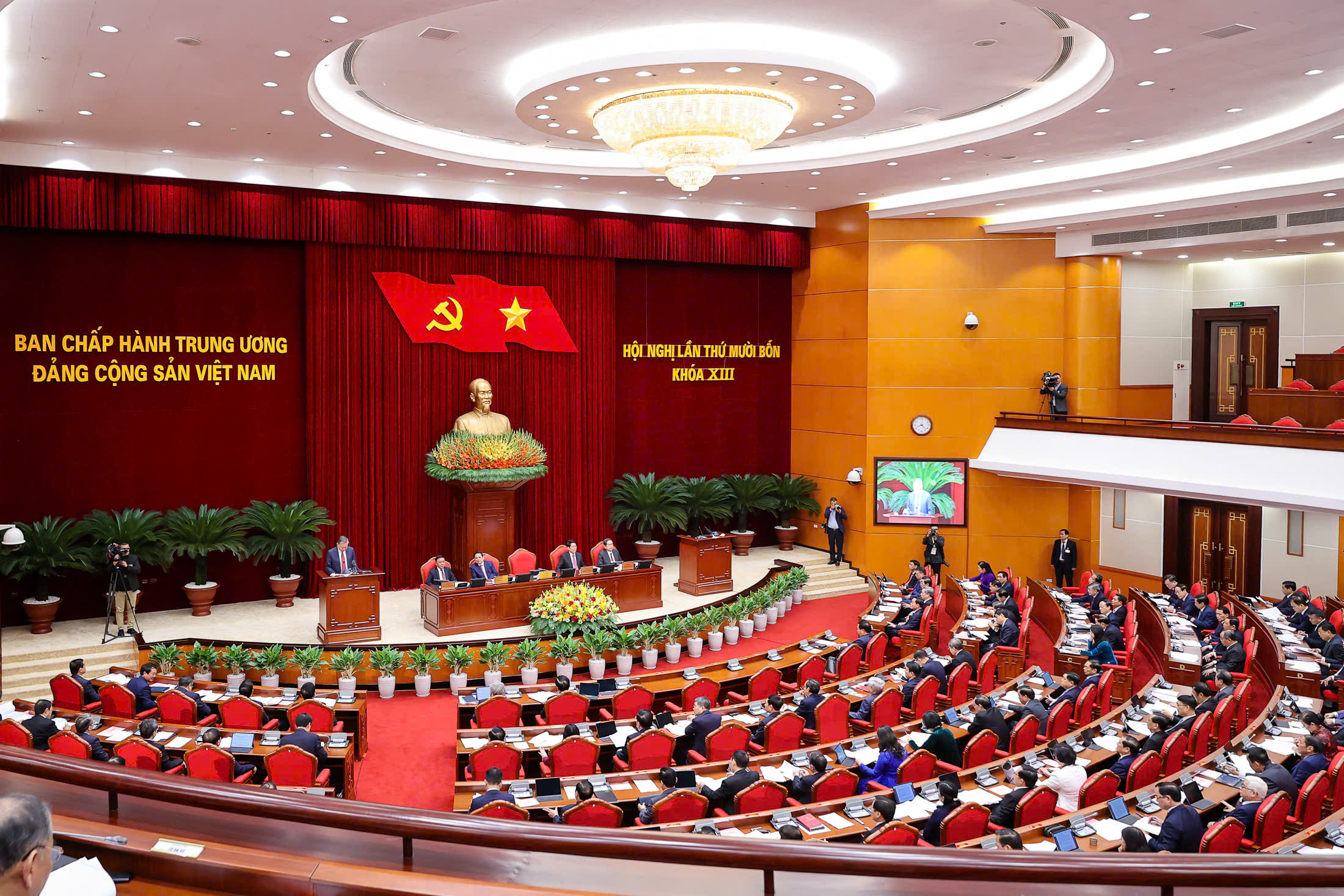 Tổng Bí thư: 'Chúng ta đã làm được những việc có thể coi là kỳ tích'- Ảnh 3.