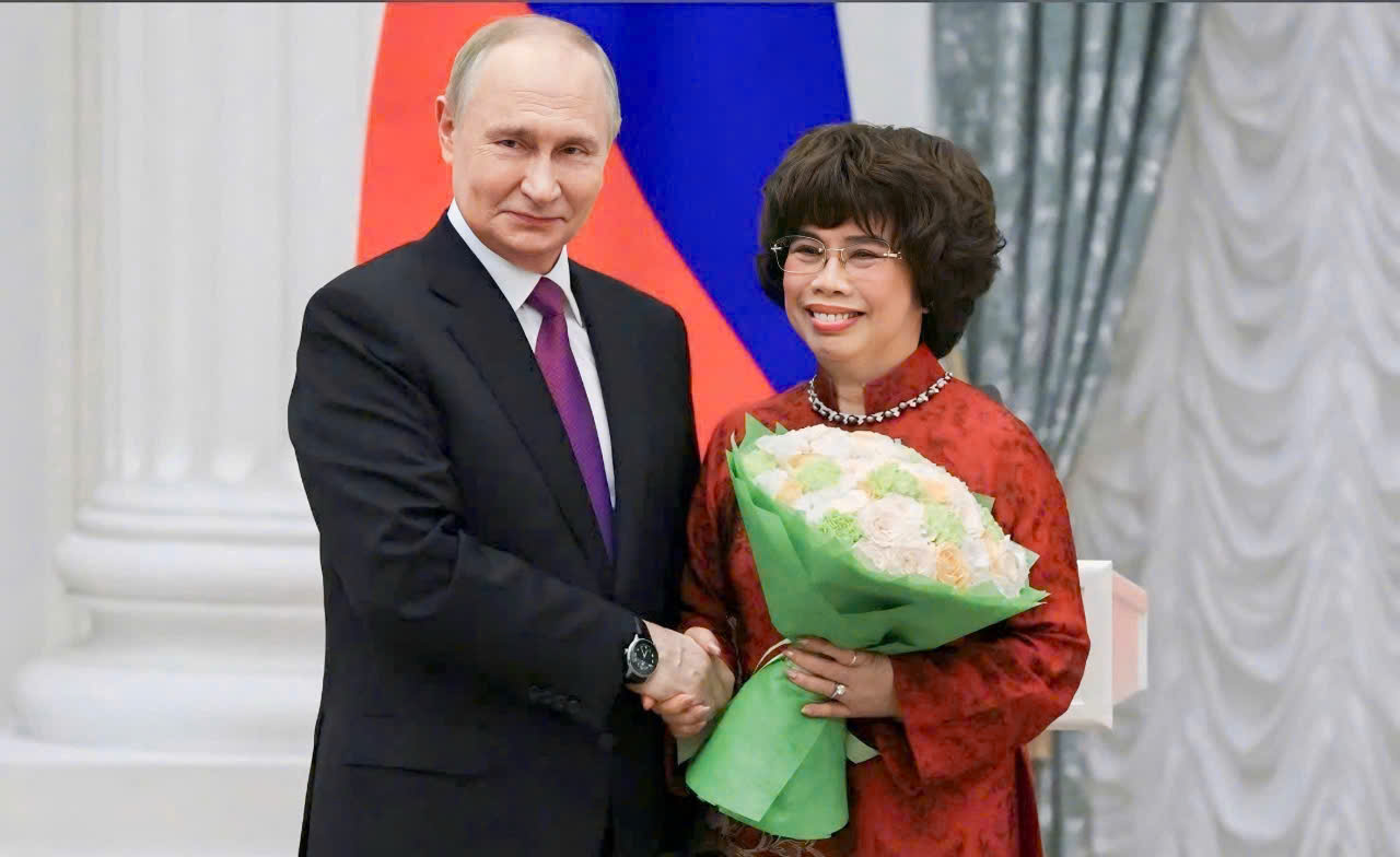 Tổng thống Nga Putin trao Huân chương Hữu nghị cho bà Thái Hương- Ảnh 1. Tổng thống Nga Putin trao Huân chương Hữu nghị cho bà Thái Hương- Ảnh 1.