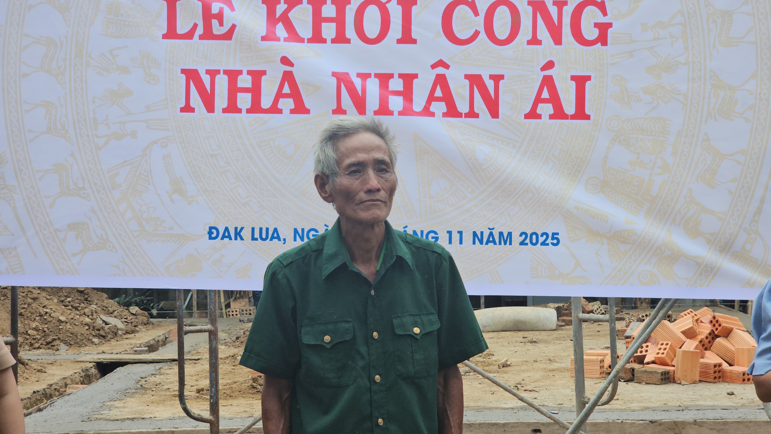 Báo Thanh Niên tiếp tục xây nhà nhân ái ở Đồng Nai- Ảnh 6. Báo Thanh Niên tiếp tục xây nhà nhân ái ở Đồng Nai- Ảnh 6.