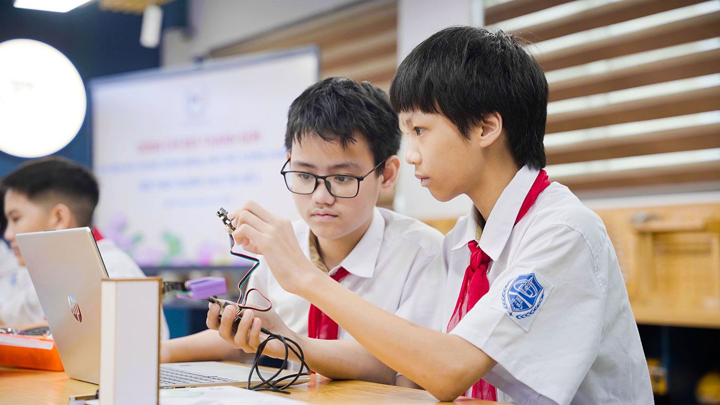 STEM Innovation Petrovietnam: Thắp sáng ‘nguồn năng lượng tri thức’ cho tương lai đất nước - Ảnh 1.