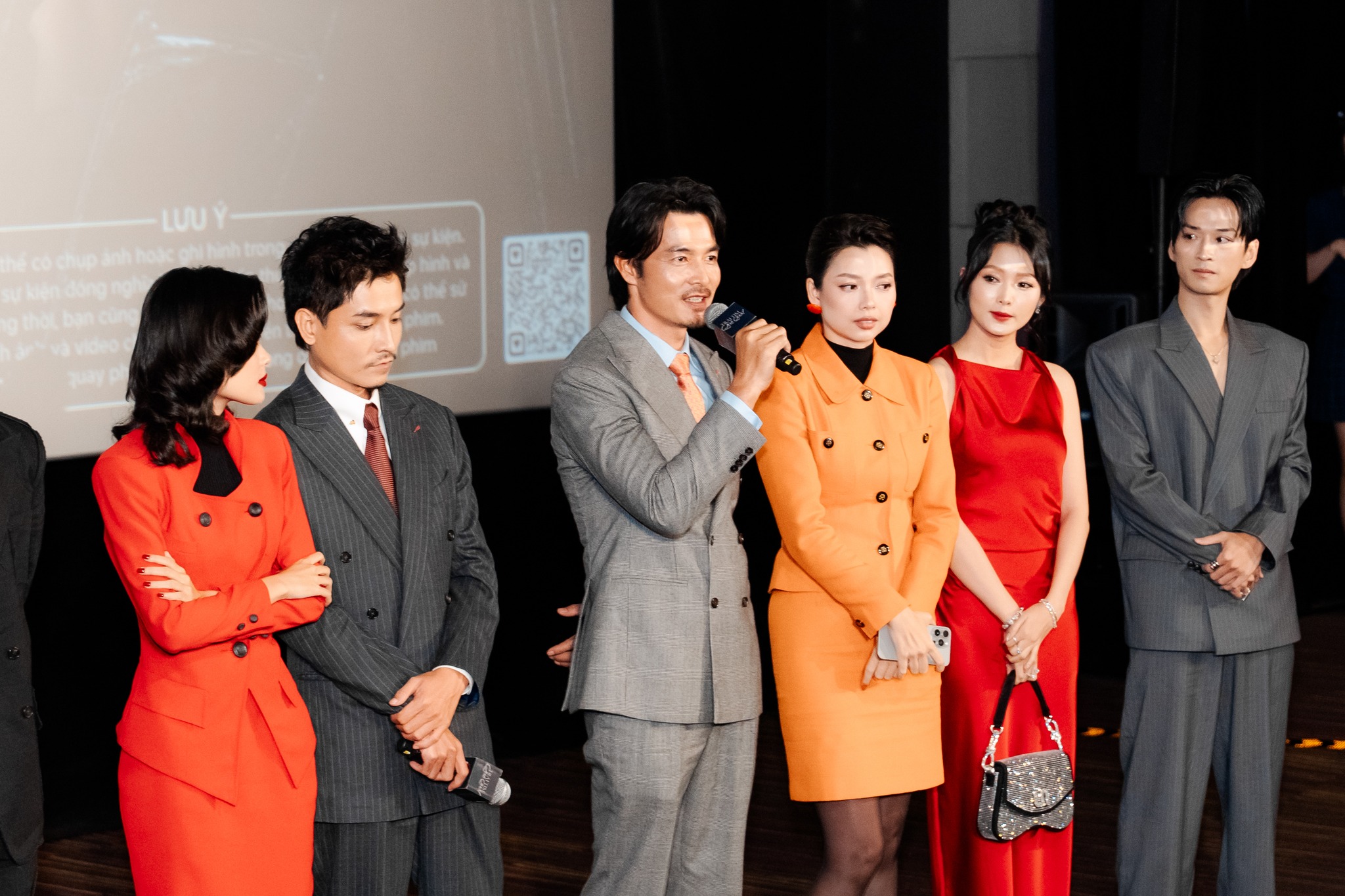 Diễn viên Quách Ngọc Ngoan nhắc về ồn ào vỡ nợ, quyết tâm làm lại từ đầu - Ảnh 2.