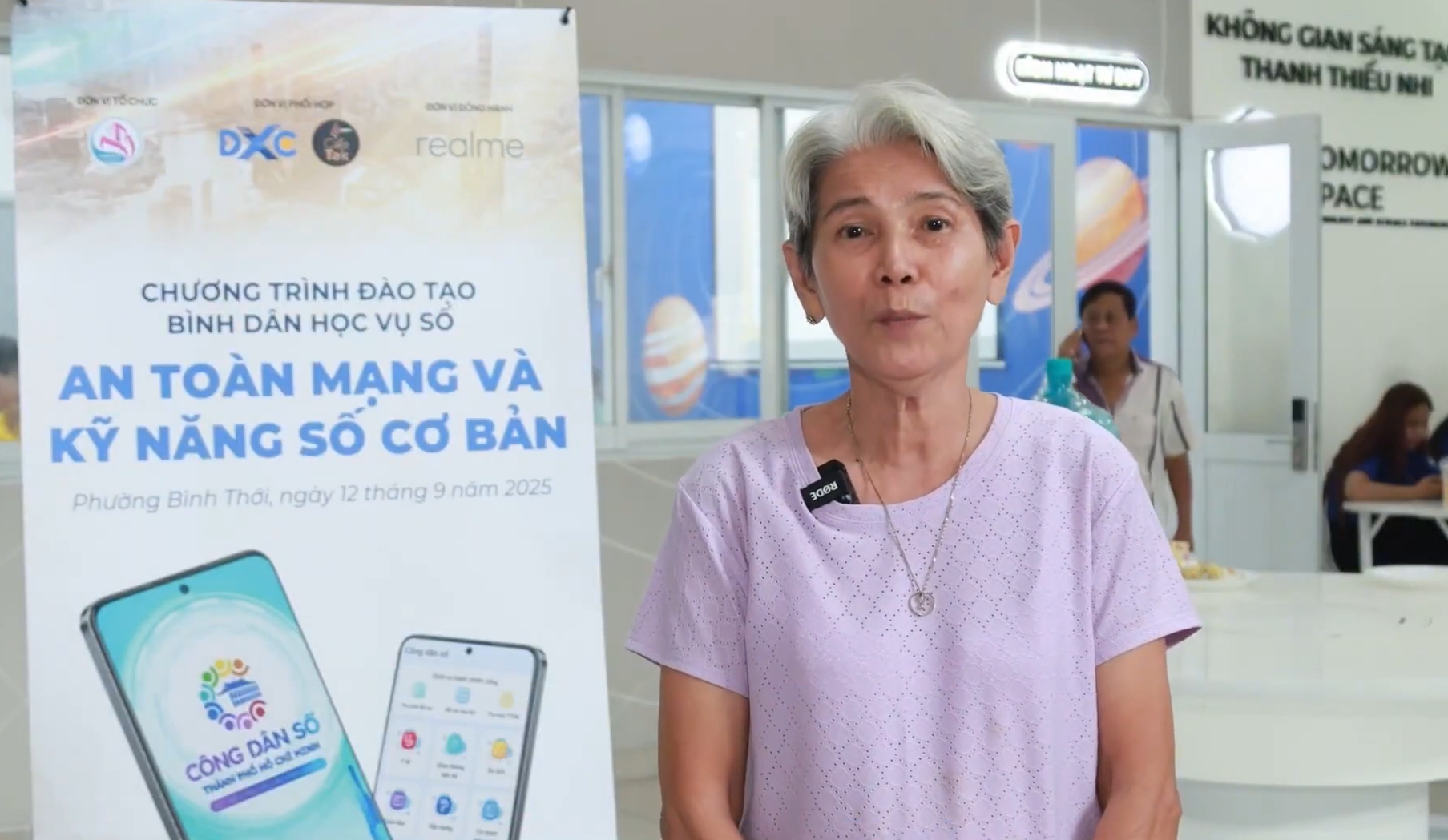 Nhịp sống ở Trung tâm chuyển đổi số - Ảnh 3.