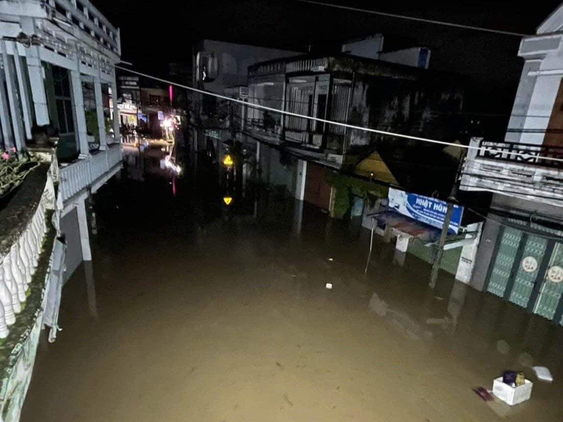 Đắk Lắk: Nước lũ sông Kỳ Lộ lên nhanh, người dân không kịp trở tay- Ảnh 2. Đắk Lắk: Nước lũ sông Kỳ Lộ lên nhanh, người dân không kịp trở tay- Ảnh 2.