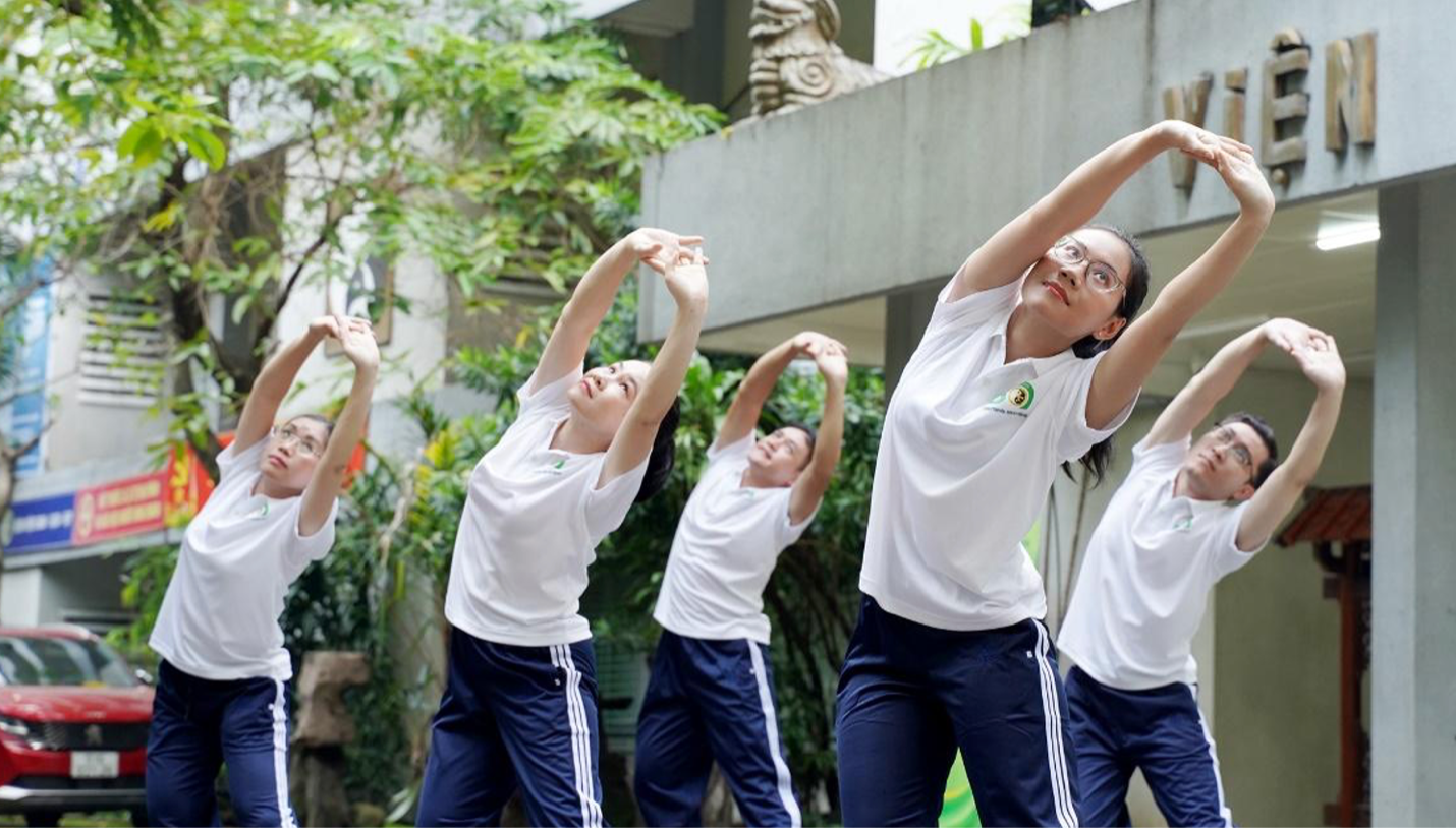 Đồng diễn dưỡng sinh vì sức khỏe cộng đồng tại TP.HCM- Ảnh 1. Đồng diễn dưỡng sinh vì sức khỏe cộng đồng tại TP.HCM- Ảnh 1.