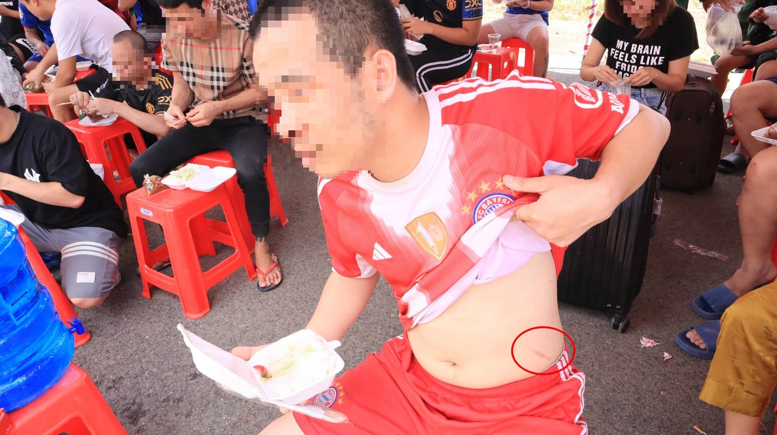 Lời kể rùng rợn của người Việt Nam thoát bẫy 'việc nhẹ lương cao' ở Campuchia- Ảnh 3.