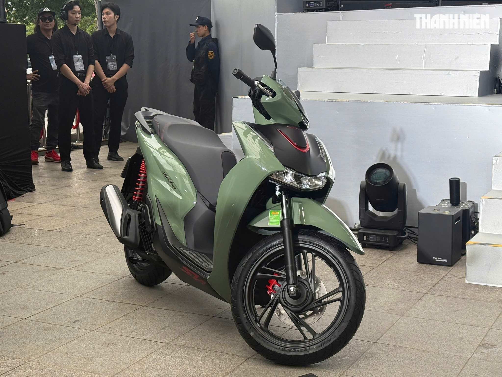 Những điểm khác biệt của Honda SH 2026 so với đời 2023 - Ảnh 8.