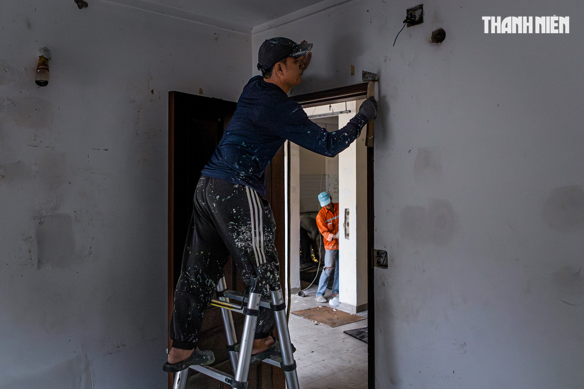 TP.HCM tất bật dọn 'đất vàng' để xây công viên và đài tưởng niệm nạn nhân Covid-19- Ảnh 11. TP.HCM tất bật dọn 'đất vàng' để xây công viên và đài tưởng niệm nạn nhân Covid-19- Ảnh 11.