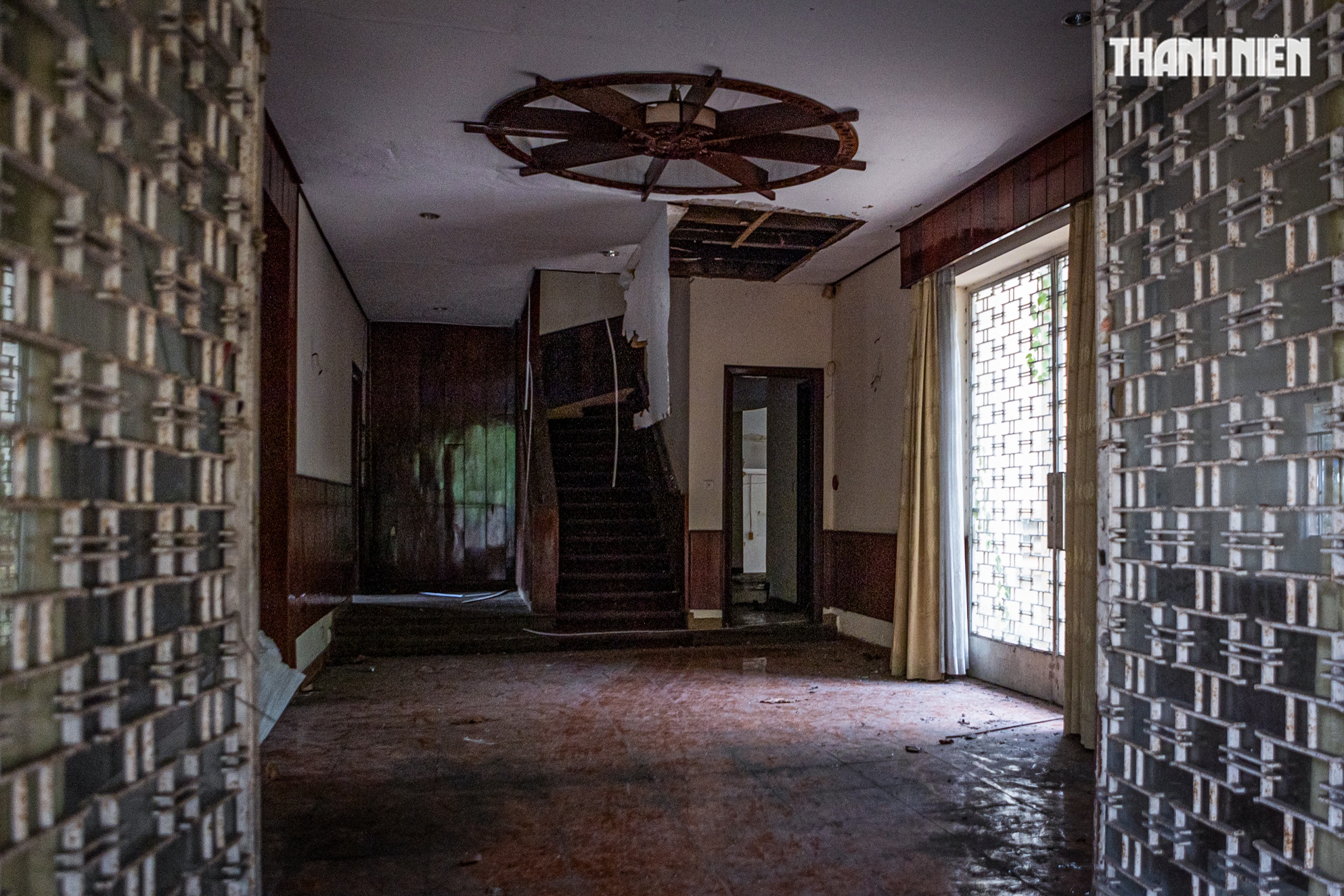 TP.HCM tất bật dọn 'đất vàng' để xây công viên và đài tưởng niệm nạn nhân Covid-19- Ảnh 12. TP.HCM tất bật dọn 'đất vàng' để xây công viên và đài tưởng niệm nạn nhân Covid-19- Ảnh 12.