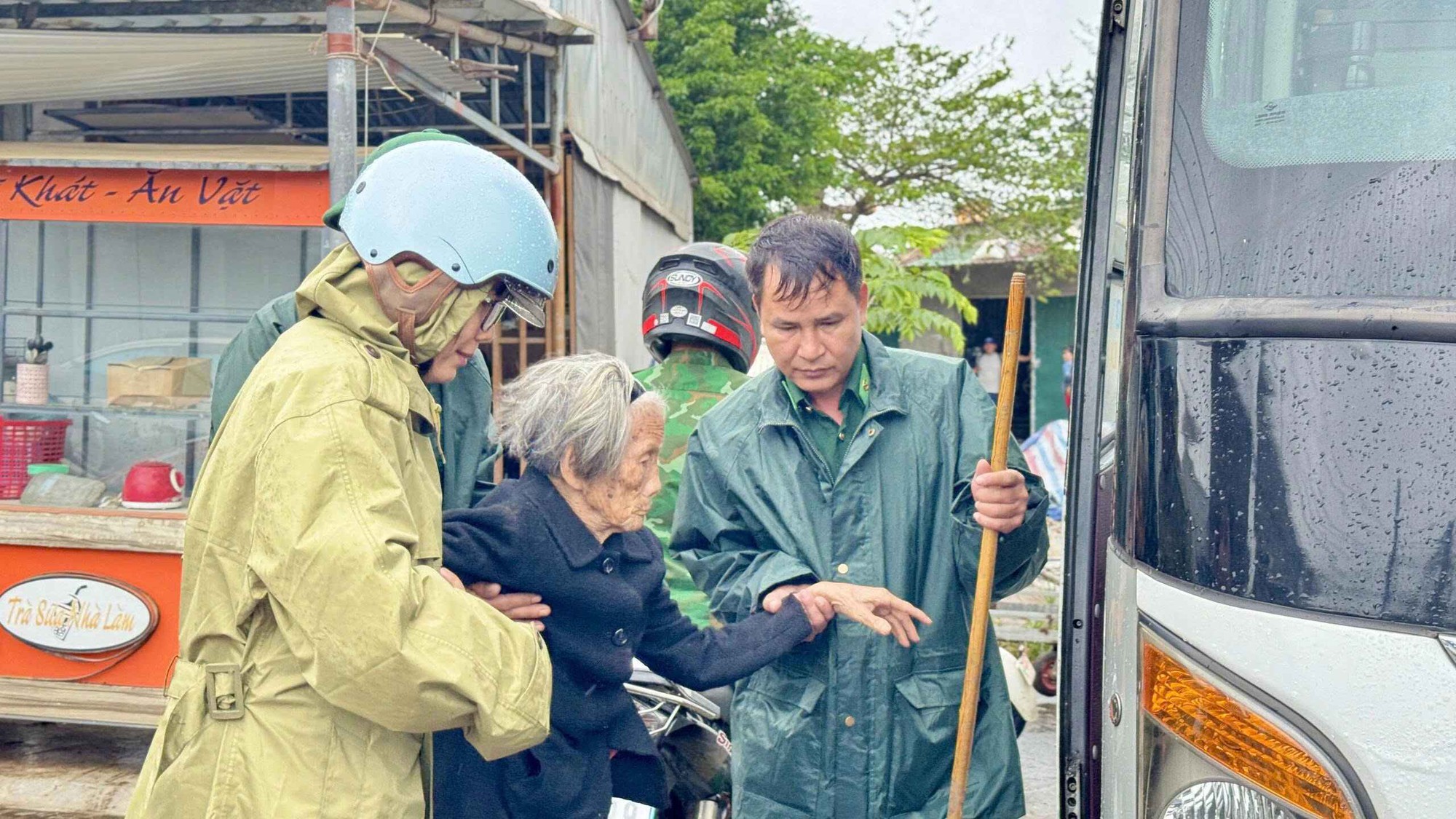 - Ảnh 1. - Ảnh 1.