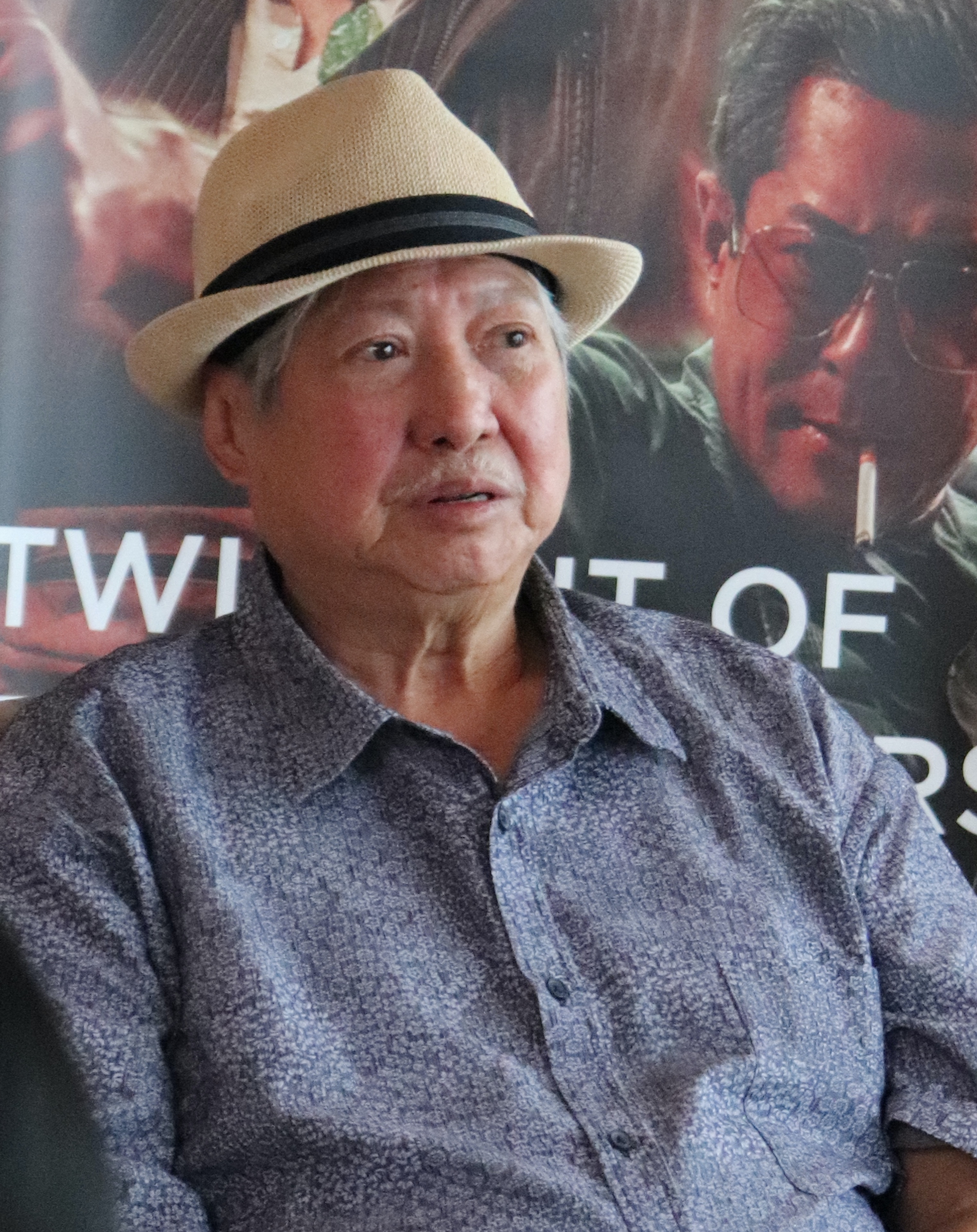 Hồng Kim Bảo tiết lộ tình hình sức khỏe sau hình ảnh ngồi xe lăn ở TP.HCM- Ảnh 3. Hồng Kim Bảo tiết lộ tình hình sức khỏe sau hình ảnh ngồi xe lăn ở TP.HCM- Ảnh 3.