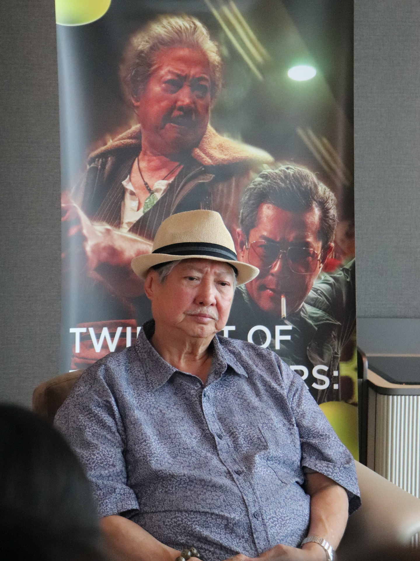 Hồng Kim Bảo tiết lộ tình hình sức khỏe sau hình ảnh ngồi xe lăn ở TP.HCM- Ảnh 4. Hồng Kim Bảo tiết lộ tình hình sức khỏe sau hình ảnh ngồi xe lăn ở TP.HCM- Ảnh 4.