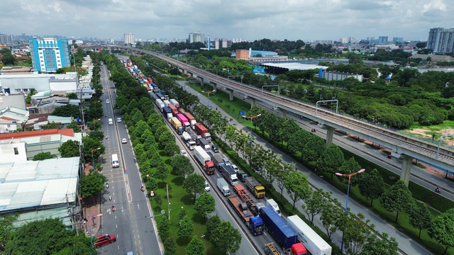 TP.HCM sắp mở rộng quốc lộ 1 gấp 3 lần, thêm nhiều cầu, hầm chui- Ảnh 1. TP.HCM sắp mở rộng quốc lộ 1 gấp 3 lần, thêm nhiều cầu, hầm chui- Ảnh 1.