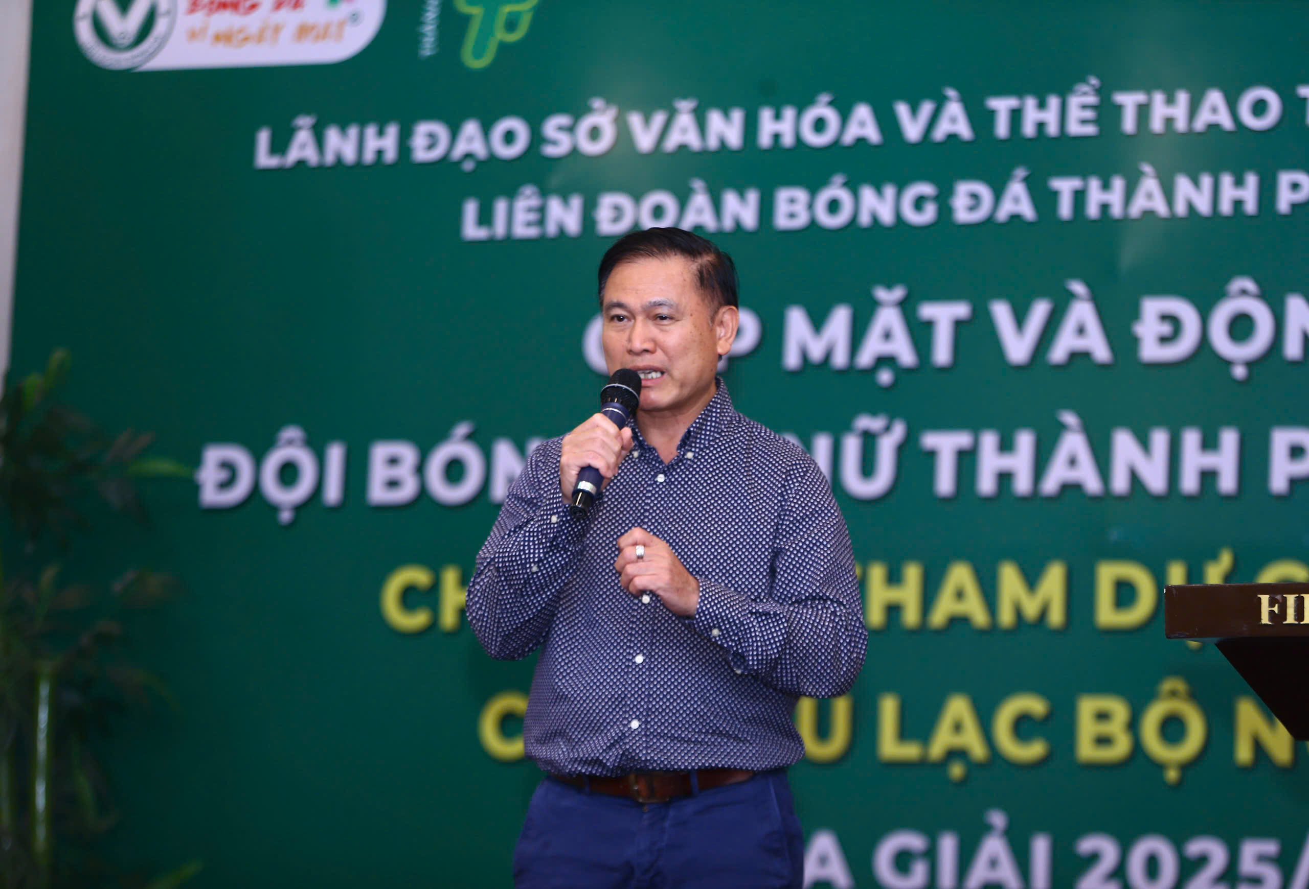 ສະໂມສອນແມ່ຍິງນະຄອນໂຮ່ຈີມິນເຕົ້າໂຮມກັບ 'ວິລະຊົນບານເຕະໂລກ' ເພື່ອຍາດໄດ້ໄຊຊະນະໃນການແຂ່ງຂັນເຕະບານຍິງອາຊີ C1 - ຮູບທີ 3. CLB nữ TP.HCM tái hợp 'người hùng World Cup', quyết thắng ở Cúp C1 nữ châu Á- Ảnh 3.