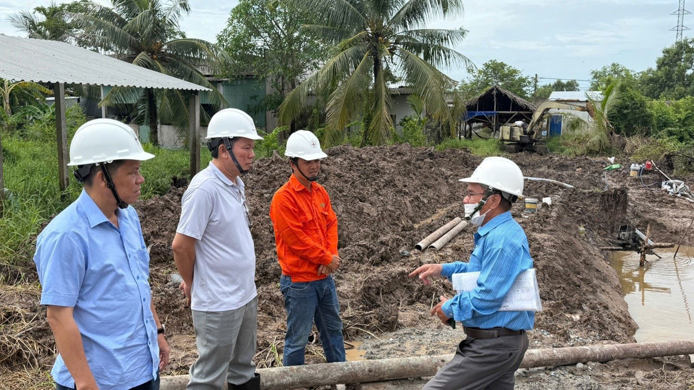 EVNSPC quyết liệt trong công tác đầu tư xây dựng- Ảnh 4. EVNSPC quyết liệt trong công tác đầu tư xây dựng- Ảnh 4.