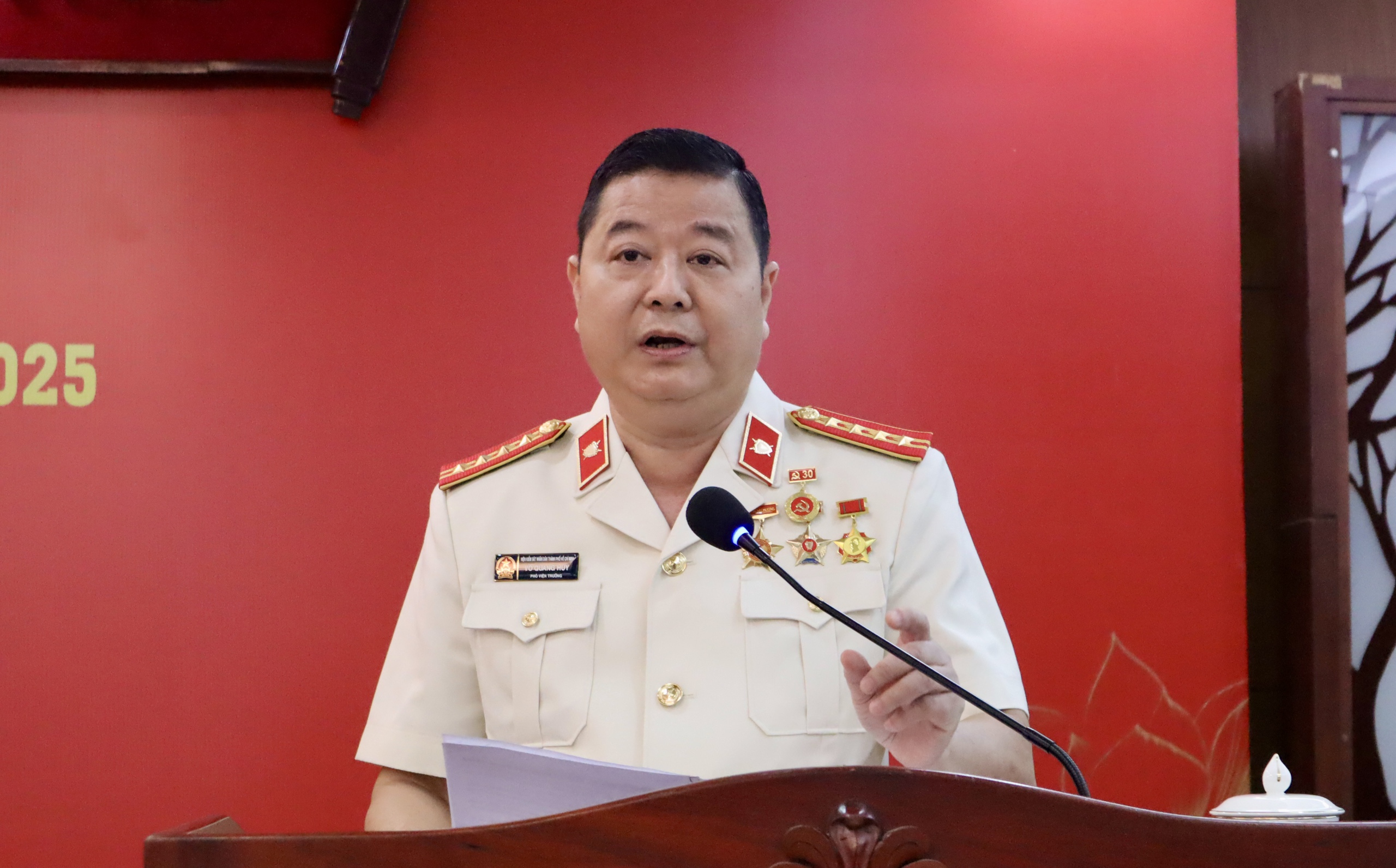 TP.HCM: Tuyên dương cá nhân, tập thể điển hình trong phong trào thi đua 'Dân vận khéo' - Ảnh 4.