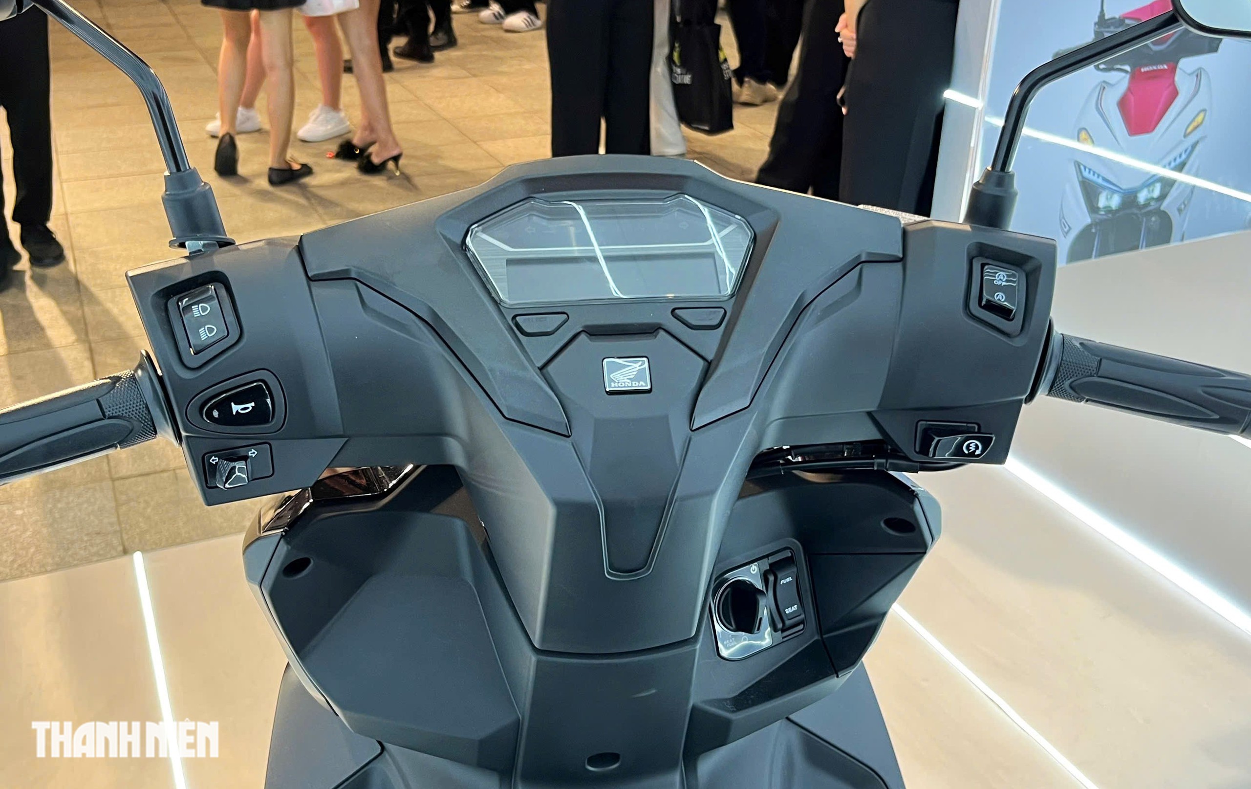 Gi&aacute; tăng nhẹ, Honda Air Blade 2026 thay đổi g&igrave;? - Ảnh 6.