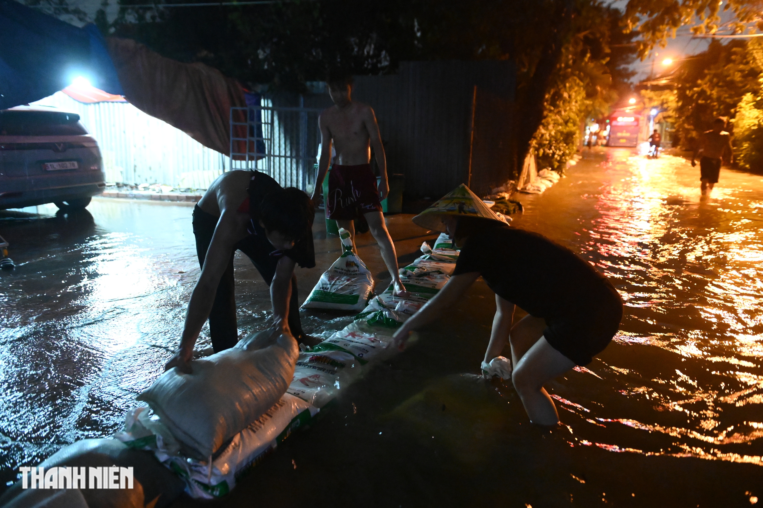 &lsquo;Điệp kh&uacute;c&rsquo; triều cường d&acirc;ng cao ở b&aacute;n đảo Thanh Đa trong nửa th&aacute;ng qua - Ảnh 7.