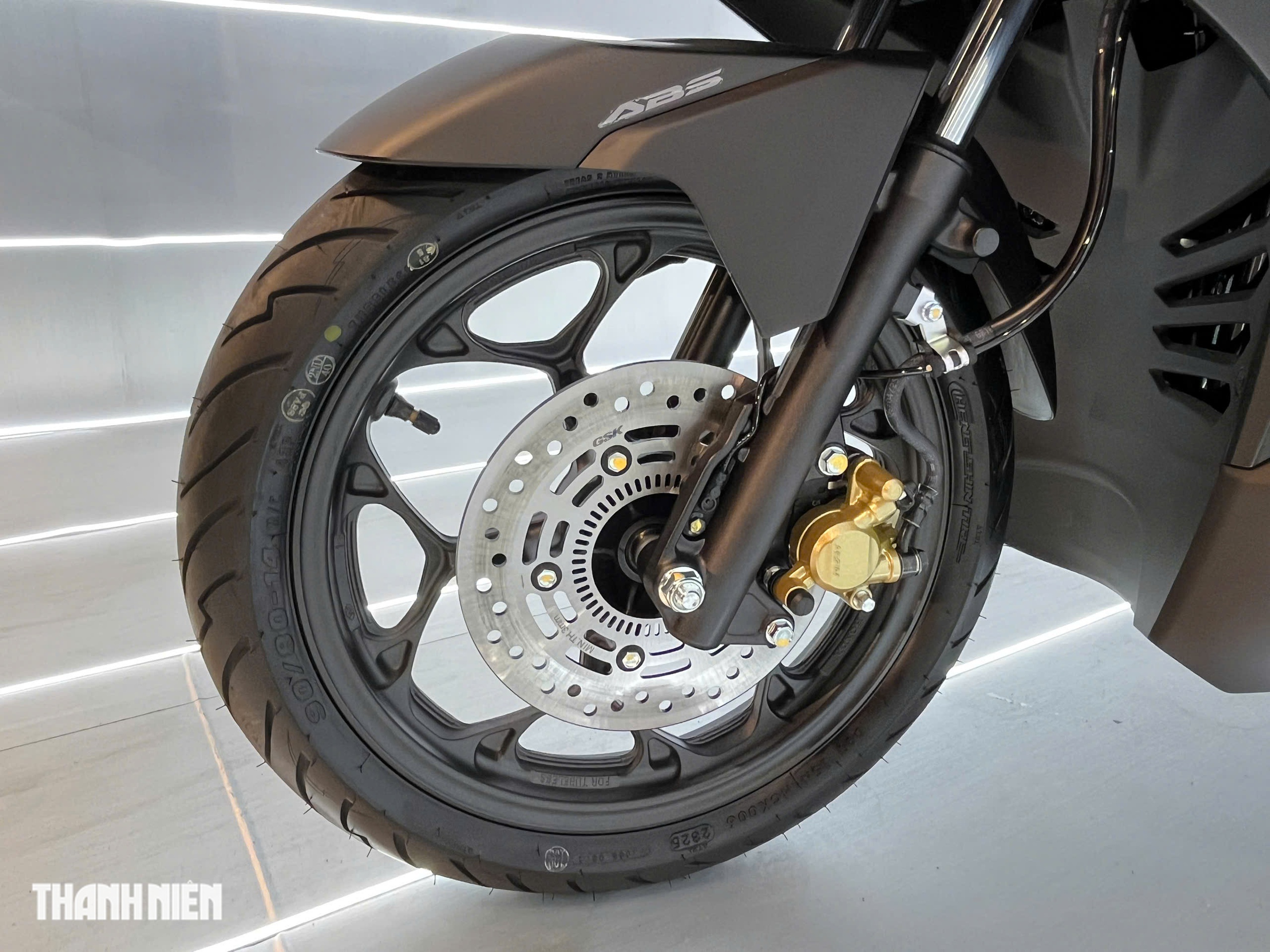 Gi&aacute; tăng nhẹ, Honda Air Blade 2026 thay đổi g&igrave;? - Ảnh 9.