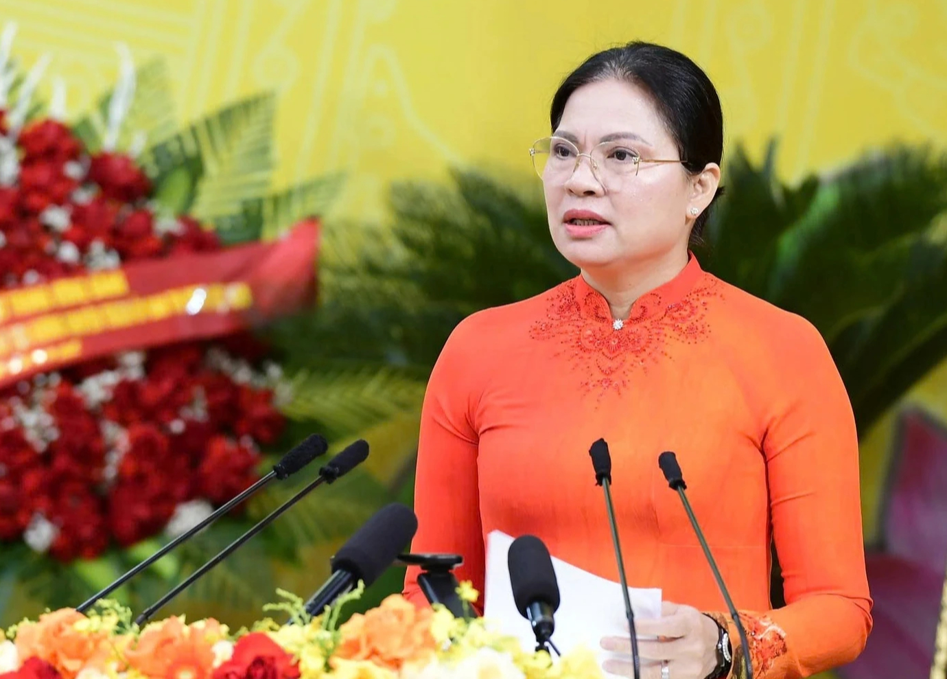 - Ảnh 1. - Ảnh 1.