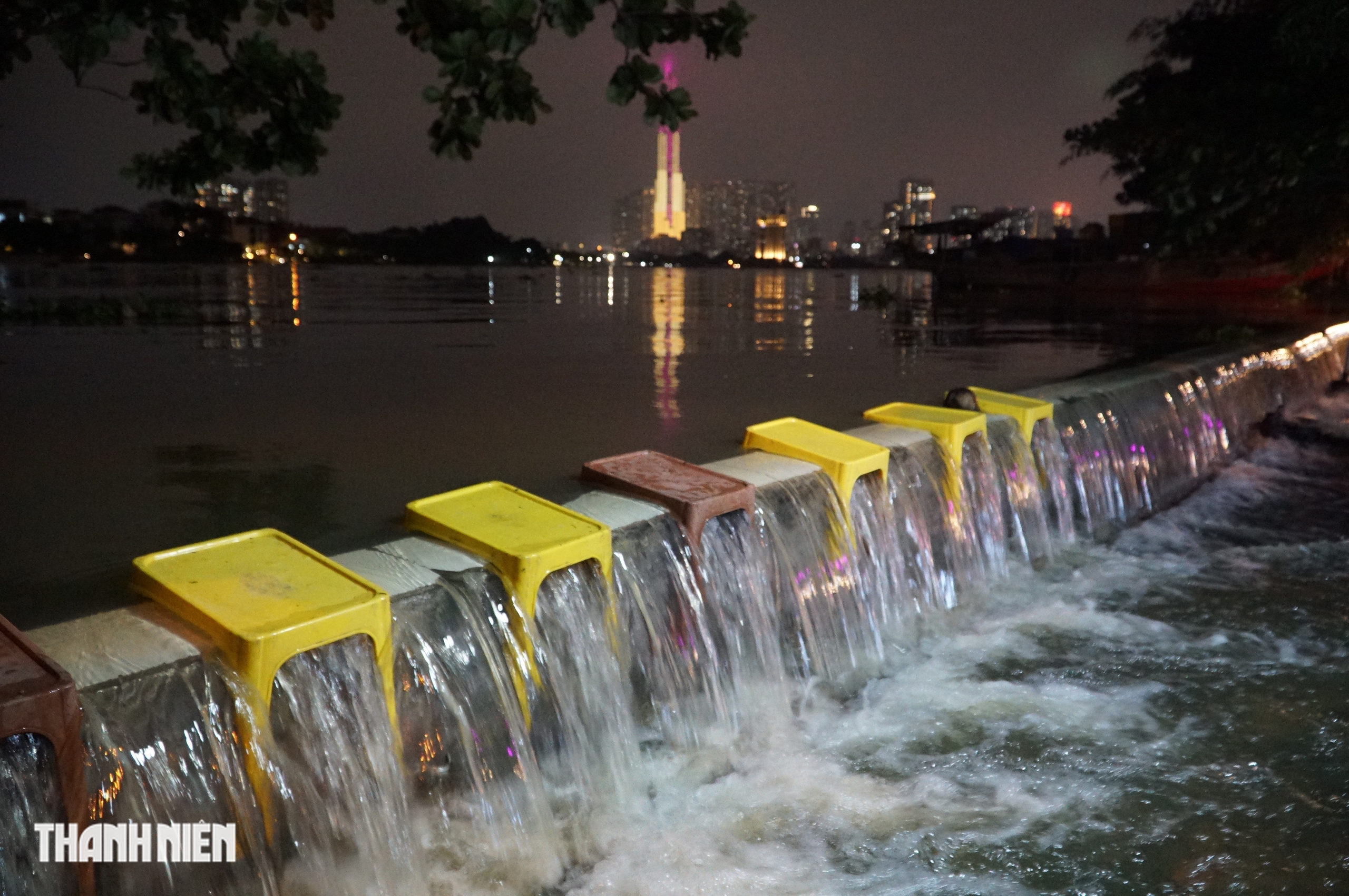 &lsquo;Điệp kh&uacute;c&rsquo; triều cường d&acirc;ng cao ở b&aacute;n đảo Thanh Đa trong nửa th&aacute;ng qua - Ảnh 1.