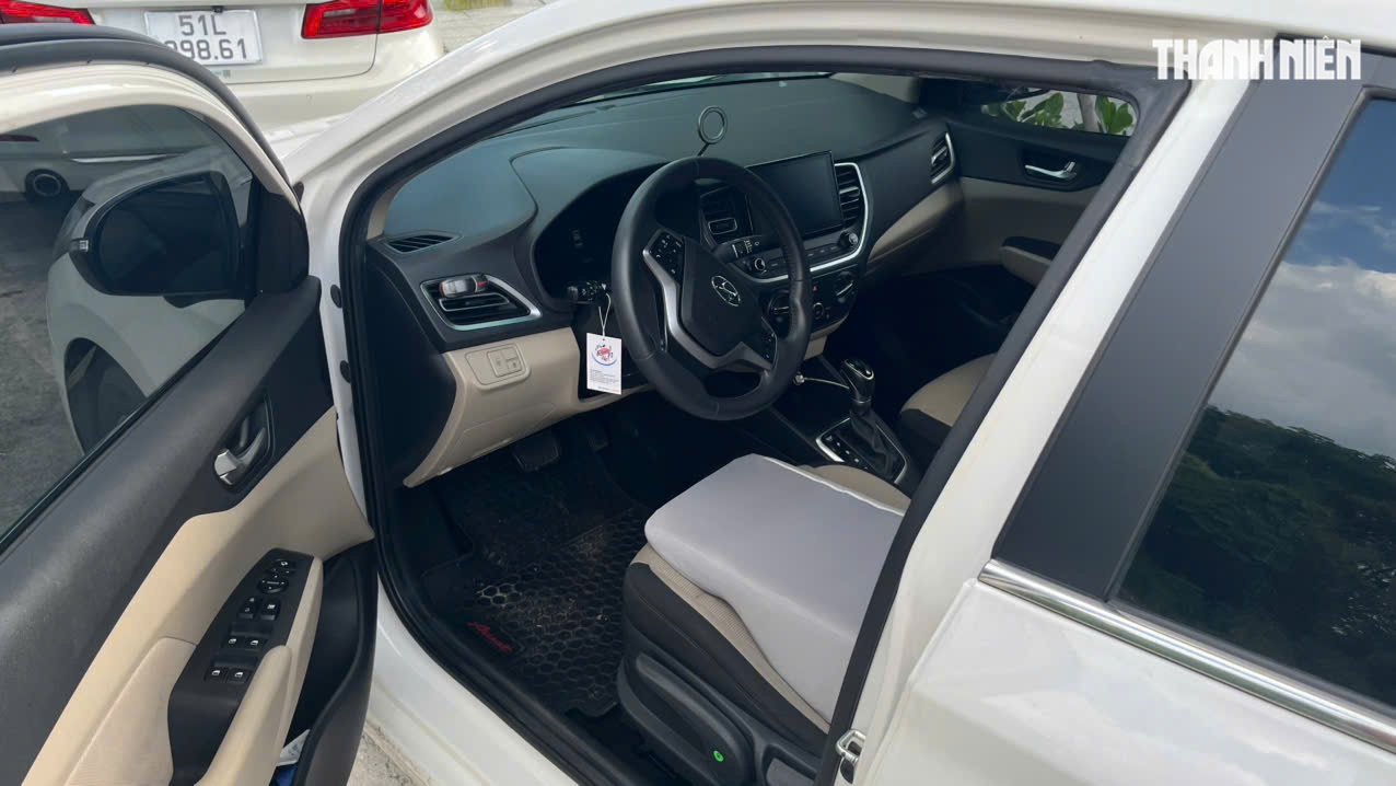 5 dấu hiệu nhận biết gioăng cao su cửa ô tô bị mòn, cần thay thế - Ảnh 1.