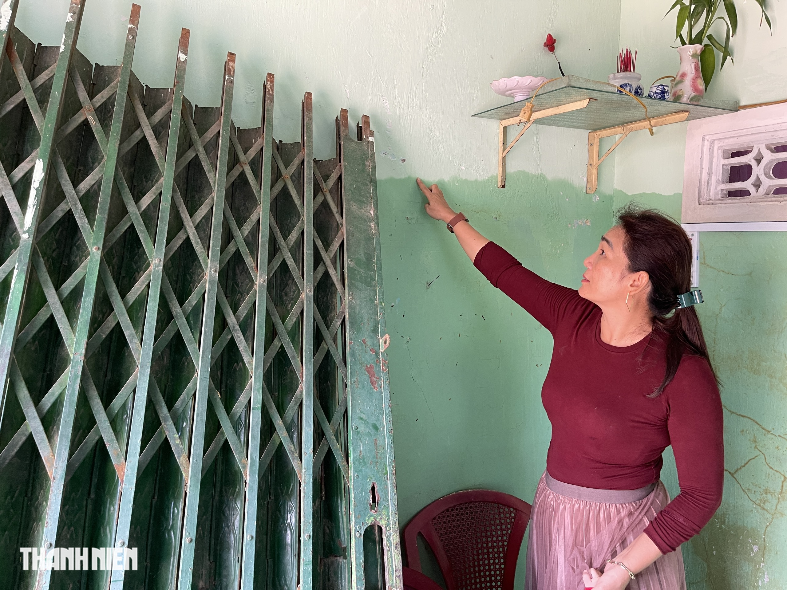 ‘Rốn lũ’ Đắk Lắk: Người dân oằn mình dọn rác sau bão - Ảnh 3.