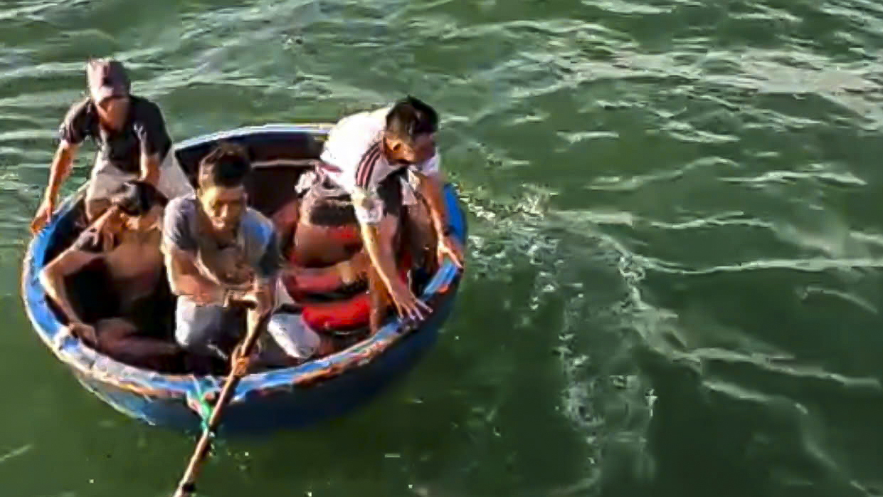 Tìm thấy người thứ 2 trong vụ 3 người mất tích ở đặc khu Lý Sơn - Ảnh 2.