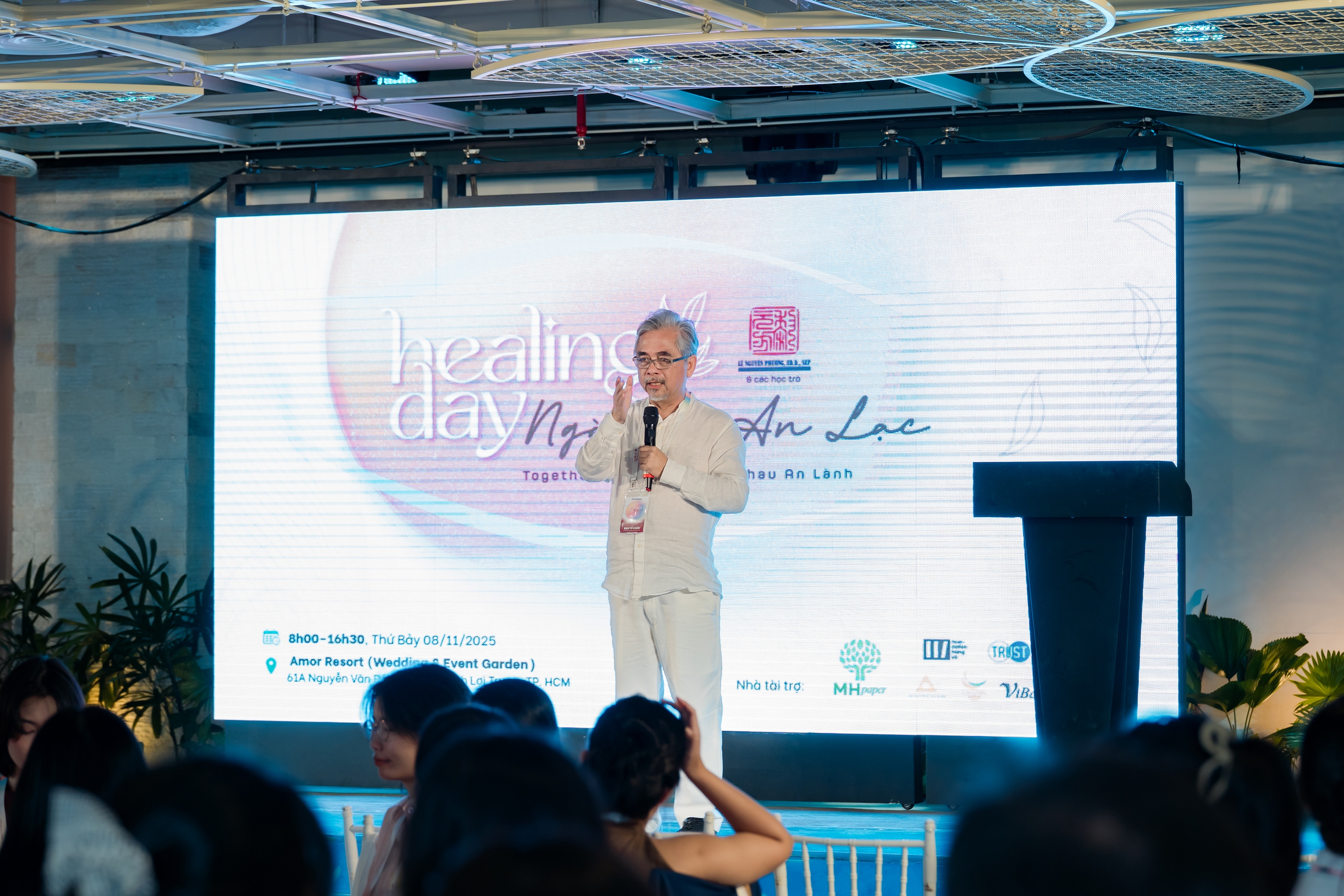 Vì sao giới trẻ tìm đến AI, chatbox để 'chữa lành'?- Ảnh 1. Vì sao giới trẻ tìm đến AI, chatbox để 'chữa lành'?- Ảnh 1.