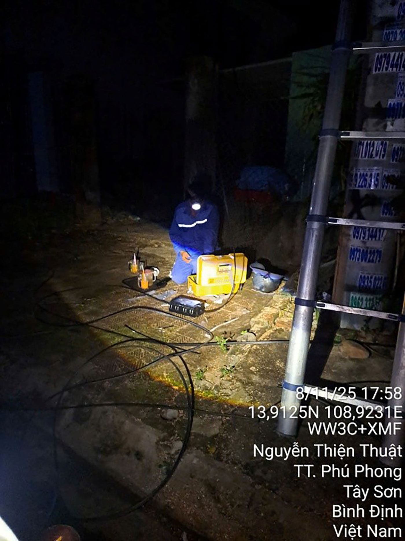 Người VNPT giữ vững mạch kết nối, nối liền yêu thương- Ảnh 4. Người VNPT giữ vững mạch kết nối, nối liền yêu thương- Ảnh 4.