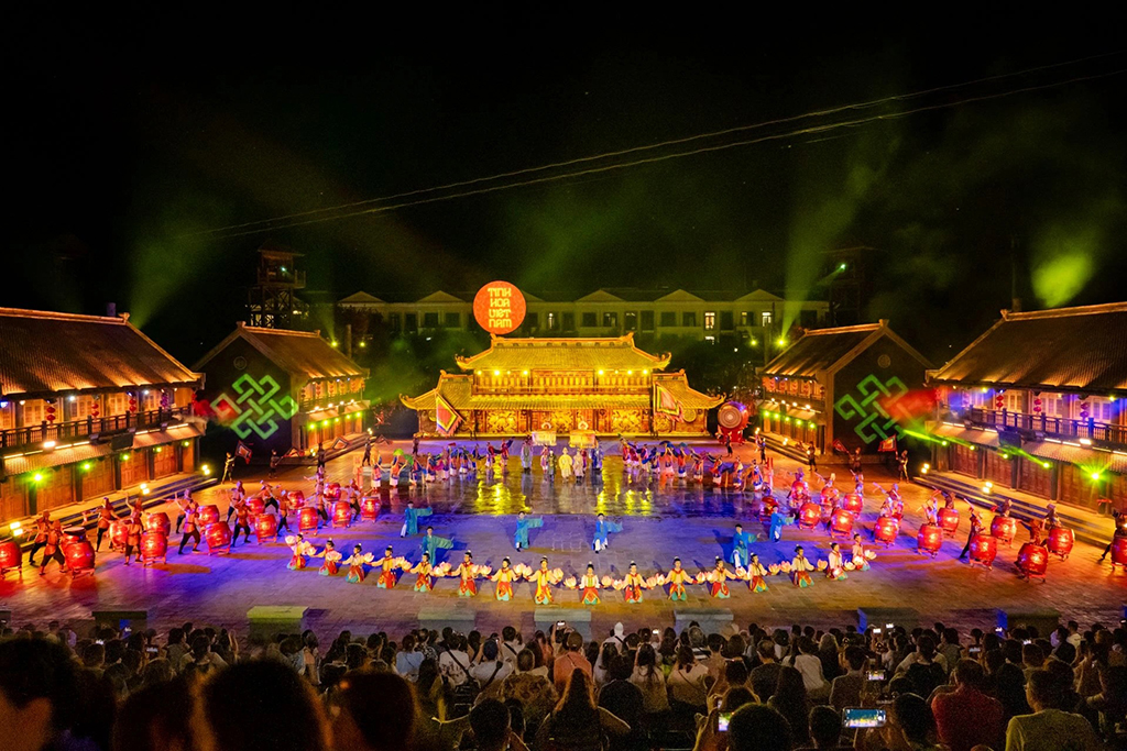 Vingroup lên chiến lược lan tỏa văn hóa Việt ra thế giới- Ảnh 1.